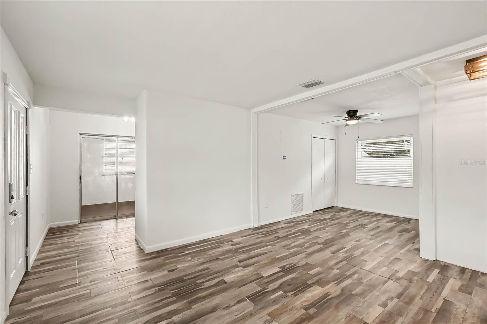 APOLLO BEACH UNIT 1 PT 2 - Residential