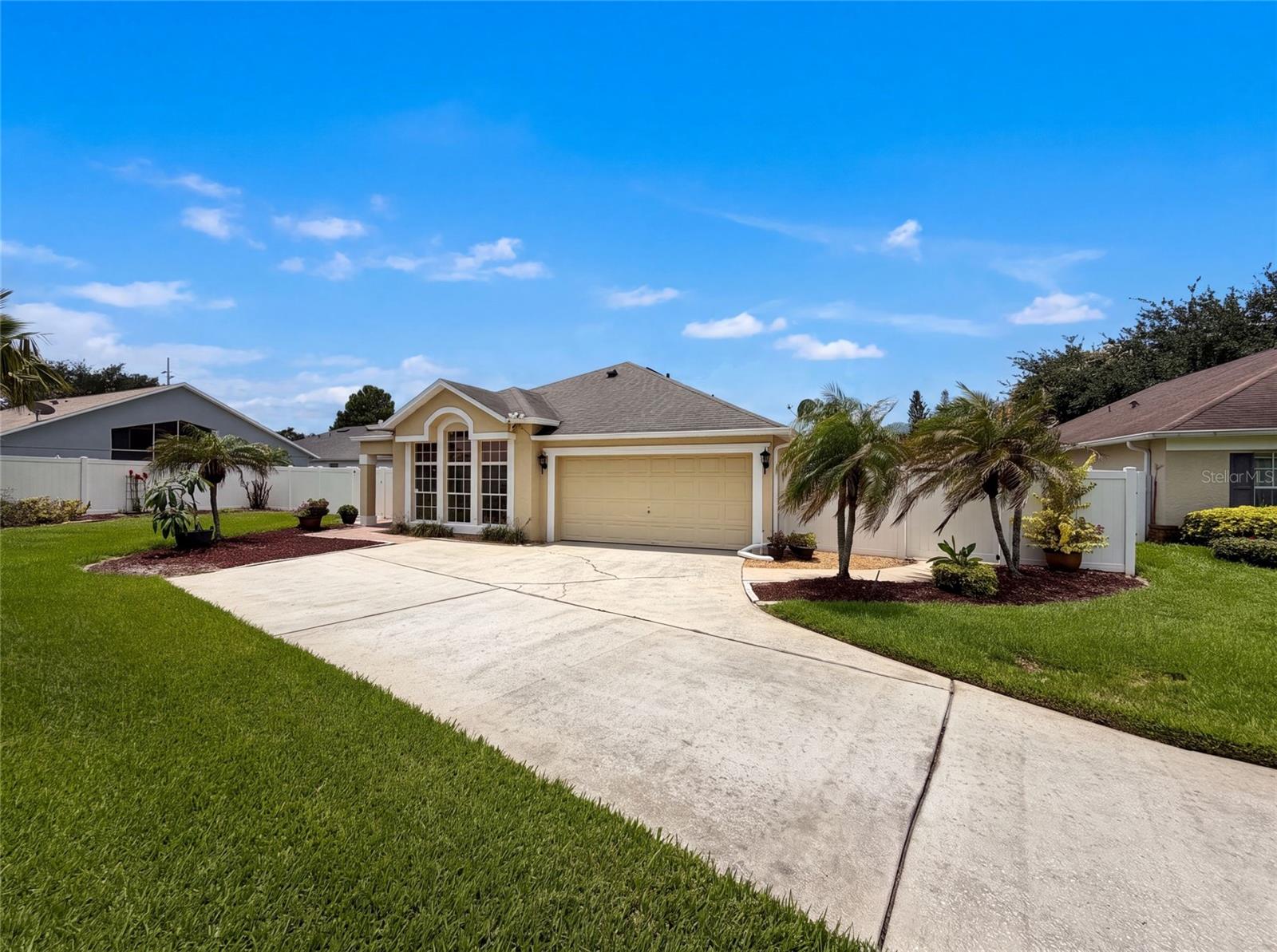 CRESCENT PARK PH 02 - Residential