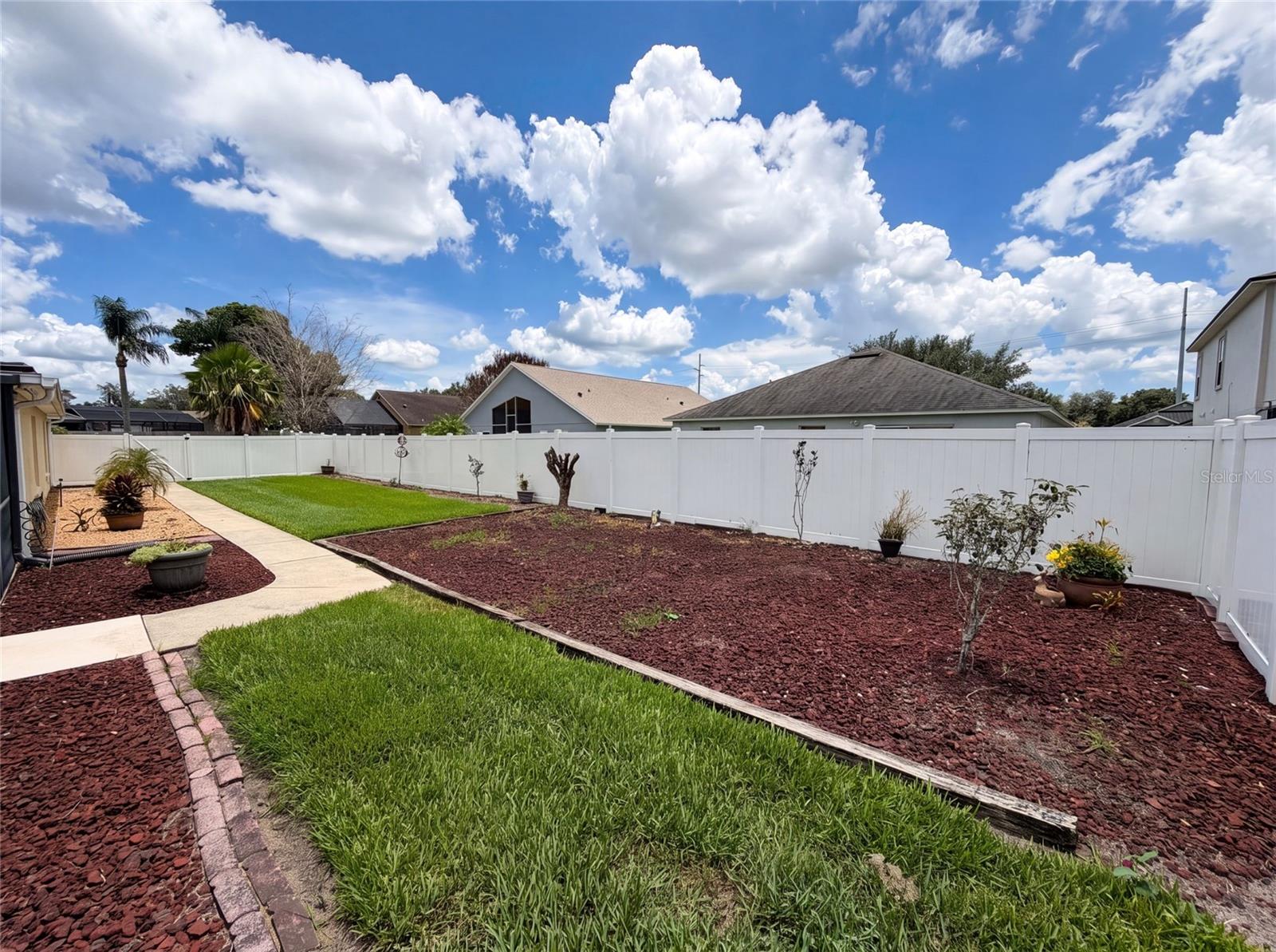 CRESCENT PARK PH 02 - Residential