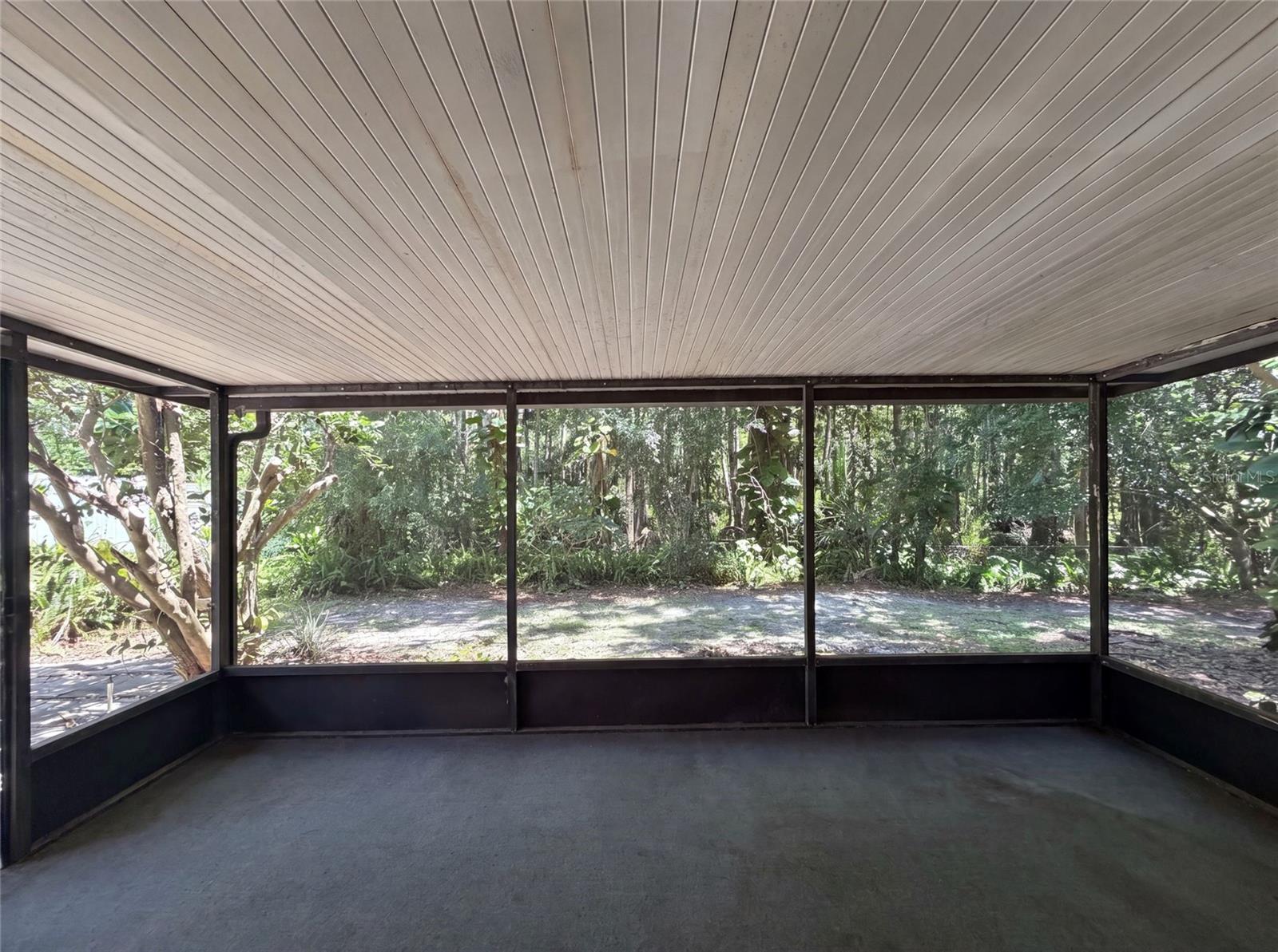 CARROLLWOOD MEADOWS UN XI - Residential