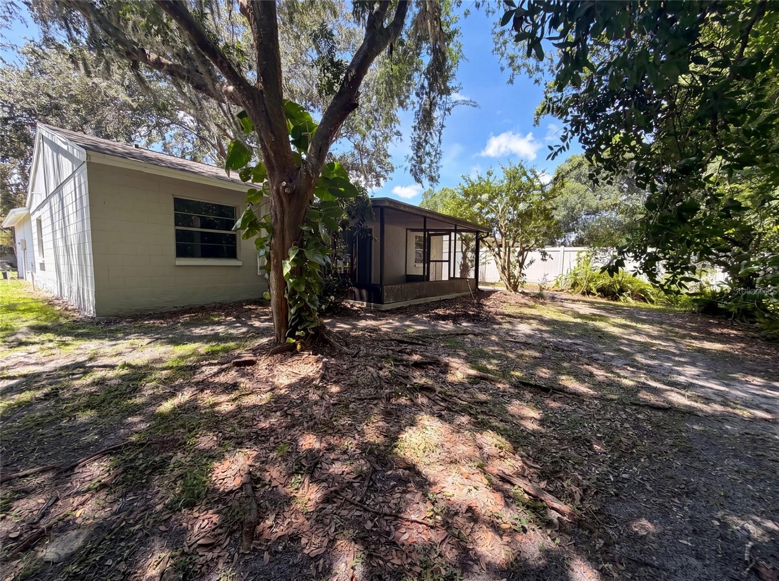 CARROLLWOOD MEADOWS UN XI - Residential