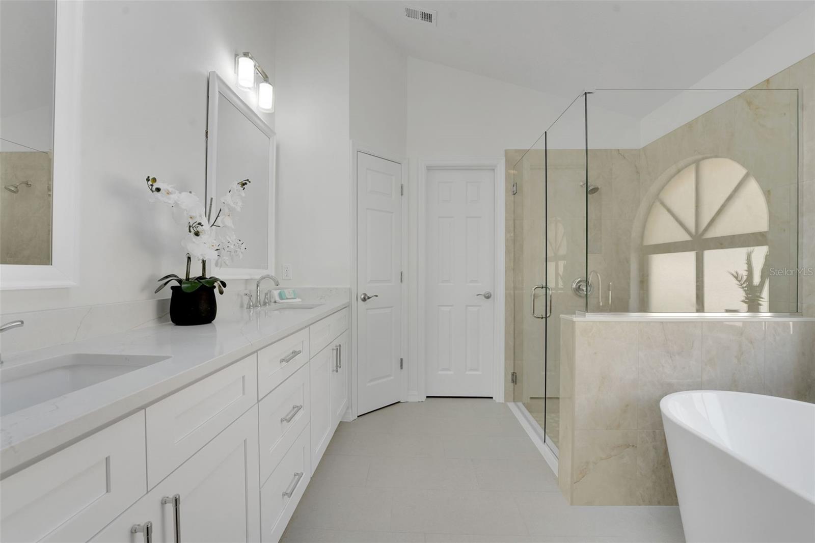 COUNTRY CLUB VILLAGE UNIT 3 - Residential