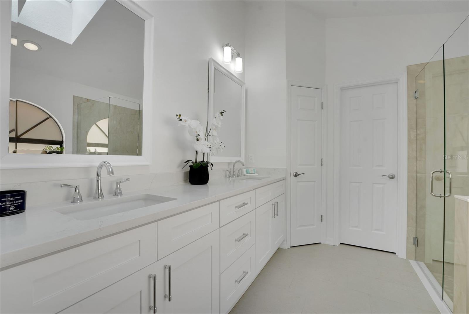 COUNTRY CLUB VILLAGE UNIT 3 - Residential