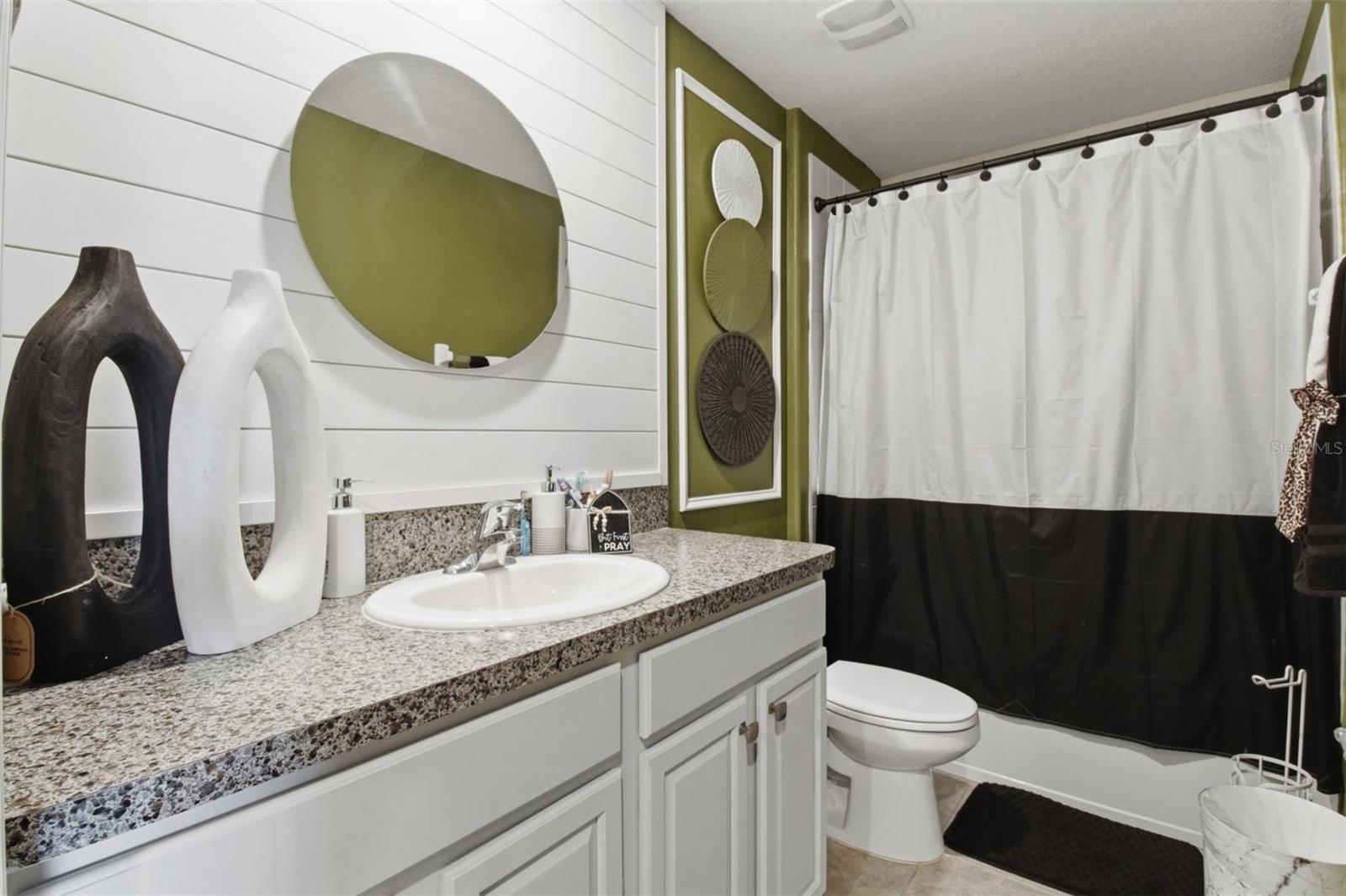 SUNSHINE VILLAGE PH 3B - Residential