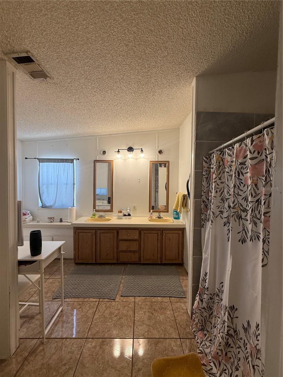 BUENA VISTA - Residential