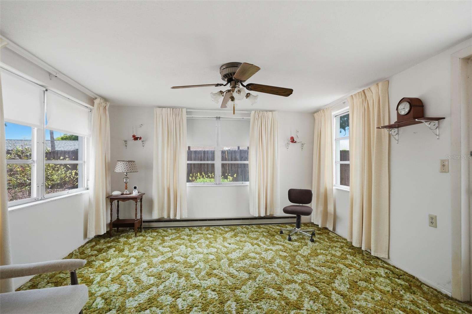 FOREST HILLS - Residential