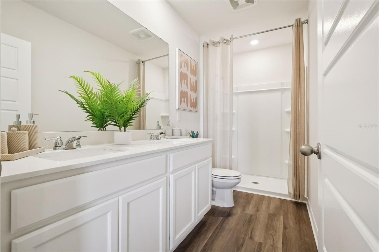BRENTWOOD - Residential