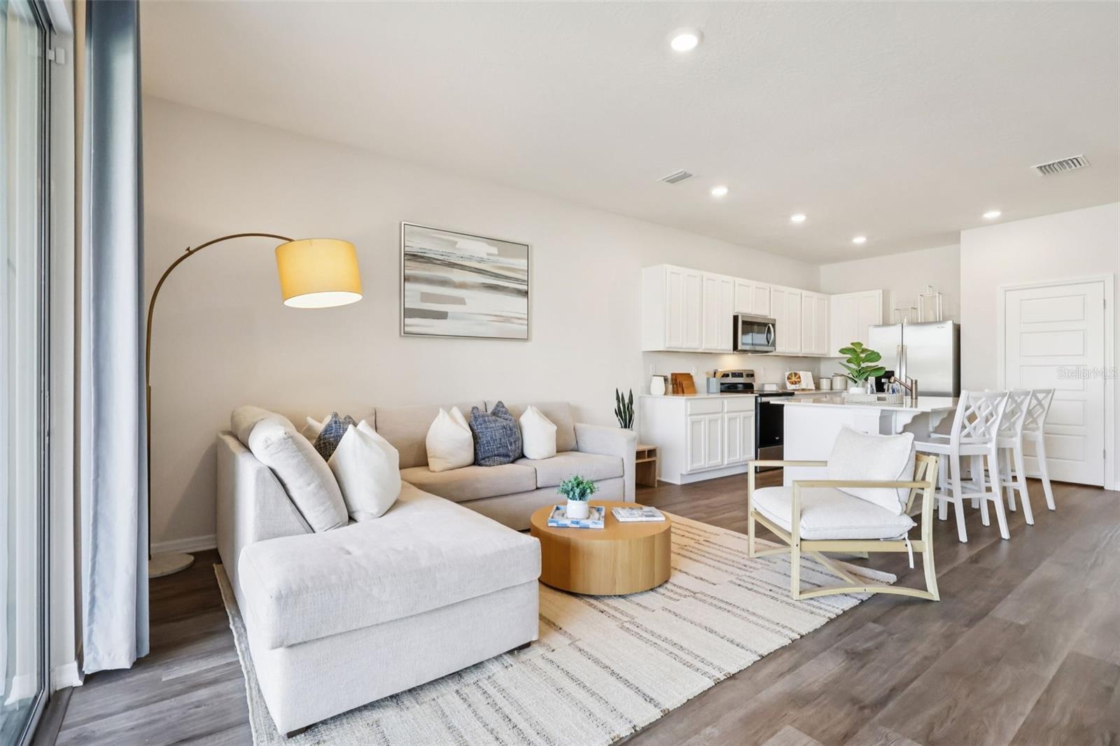 BRENTWOOD - Residential
