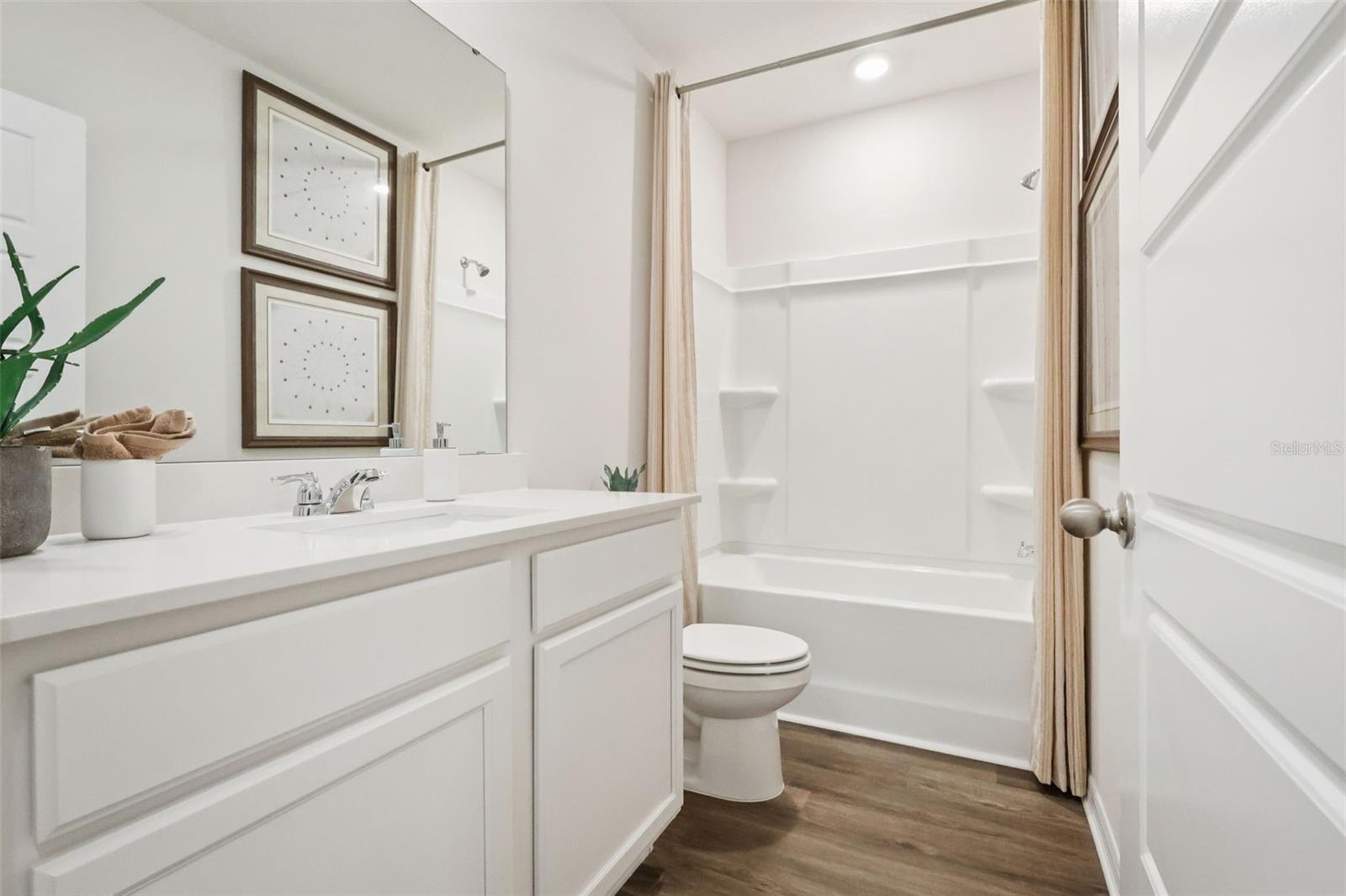 BRENTWOOD - Residential