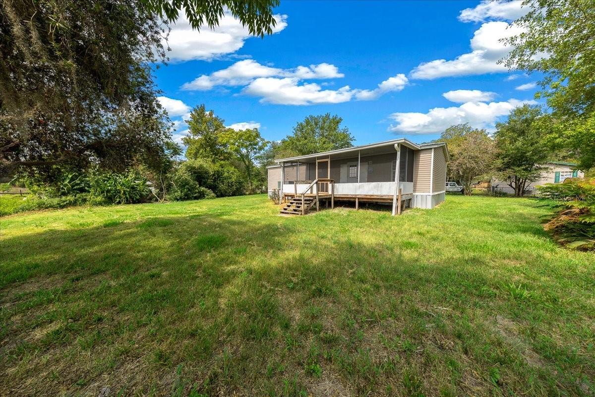 LAKE LYNNE - Residential