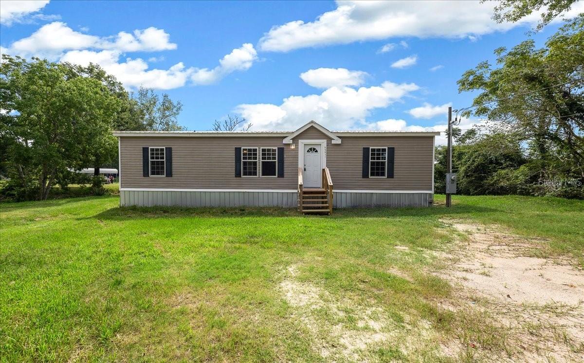 LAKE LYNNE - Residential