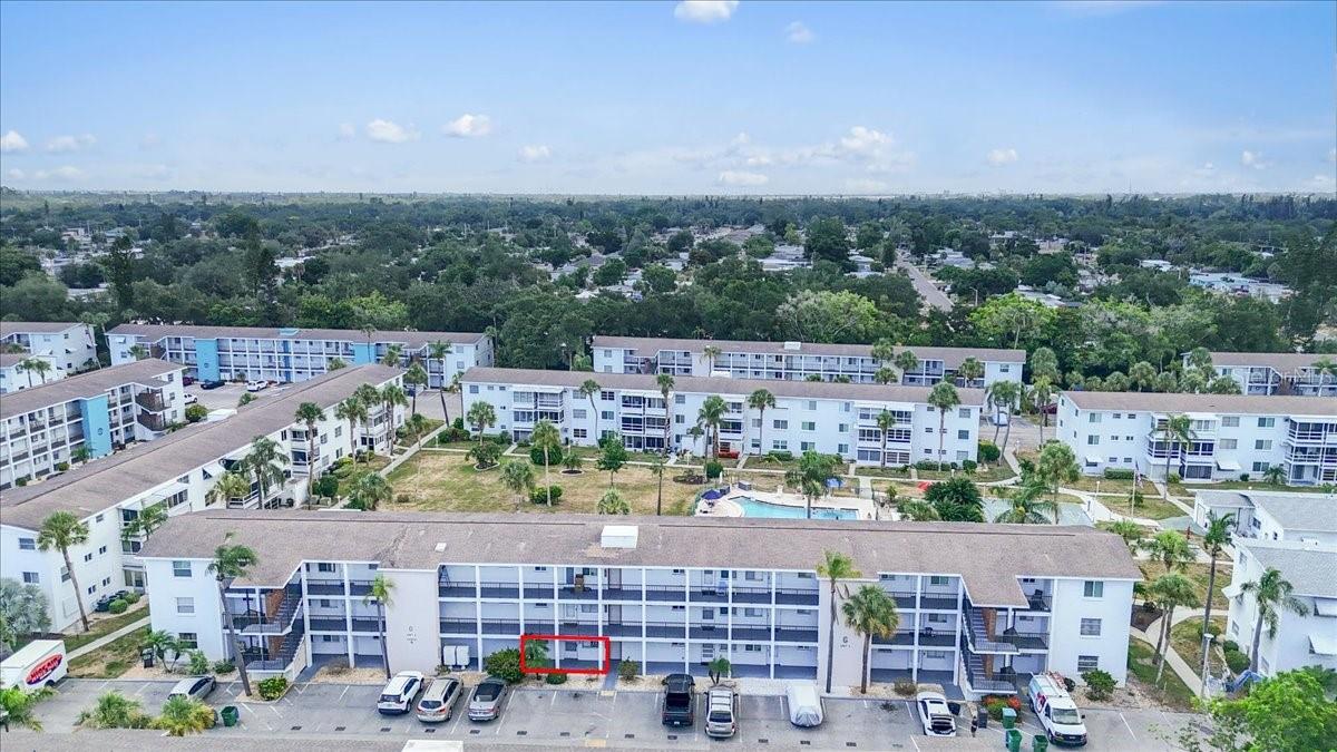 THE THIRD BAYSHORE - Residential