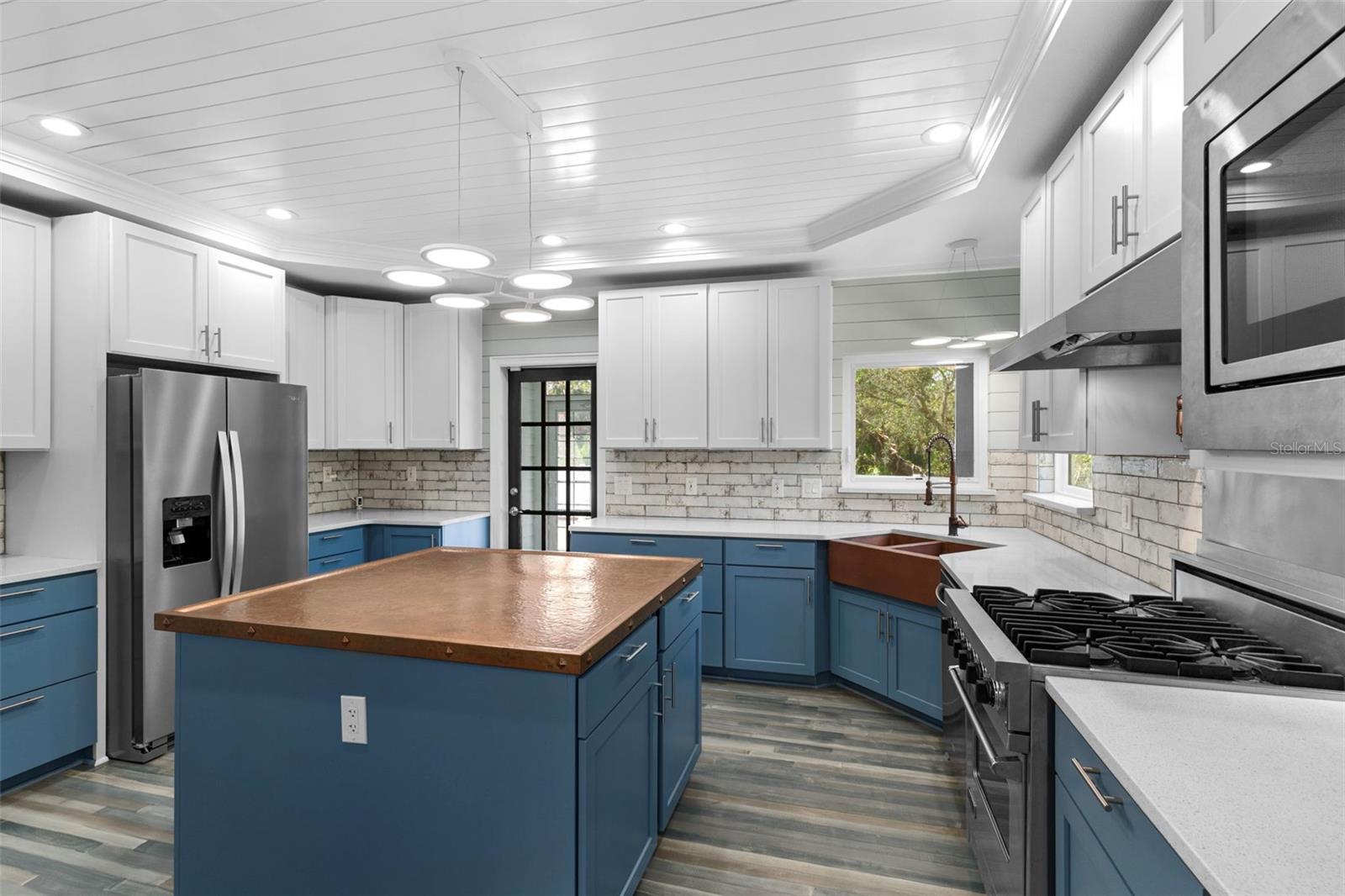 COUNTRY CLUB ADD TO OLDSMAR REV - Residential