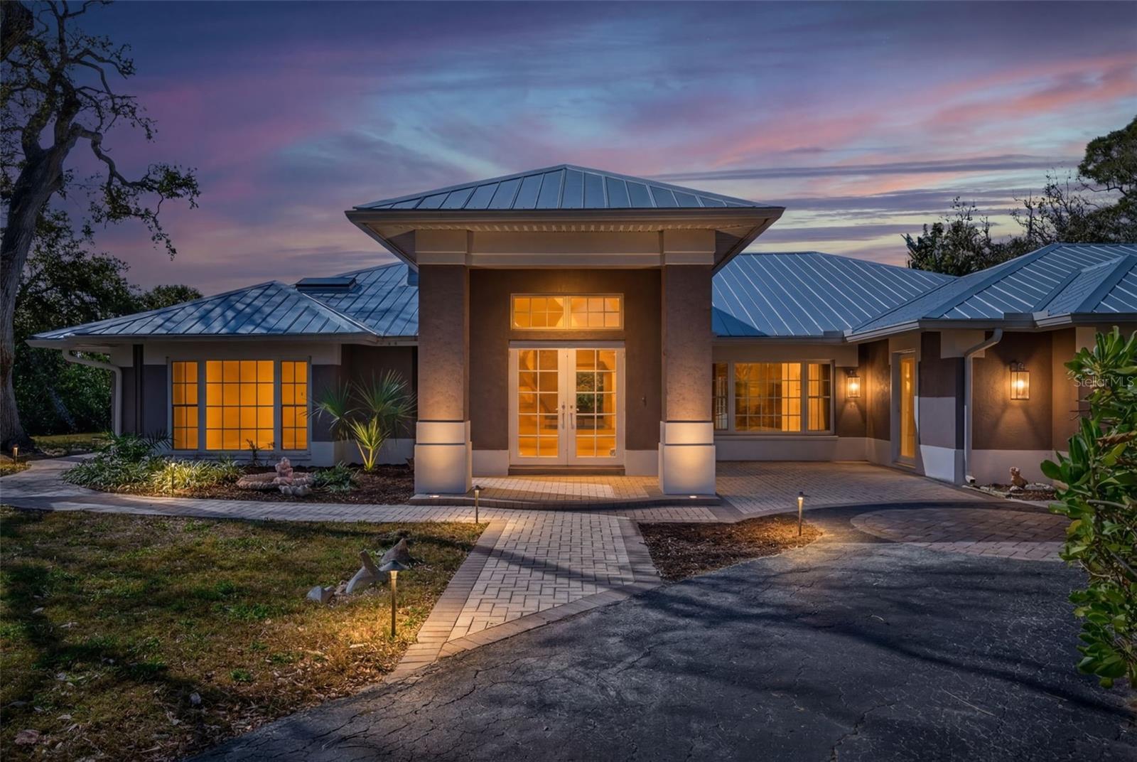 SIESTA PROPERTIES INC - Residential
