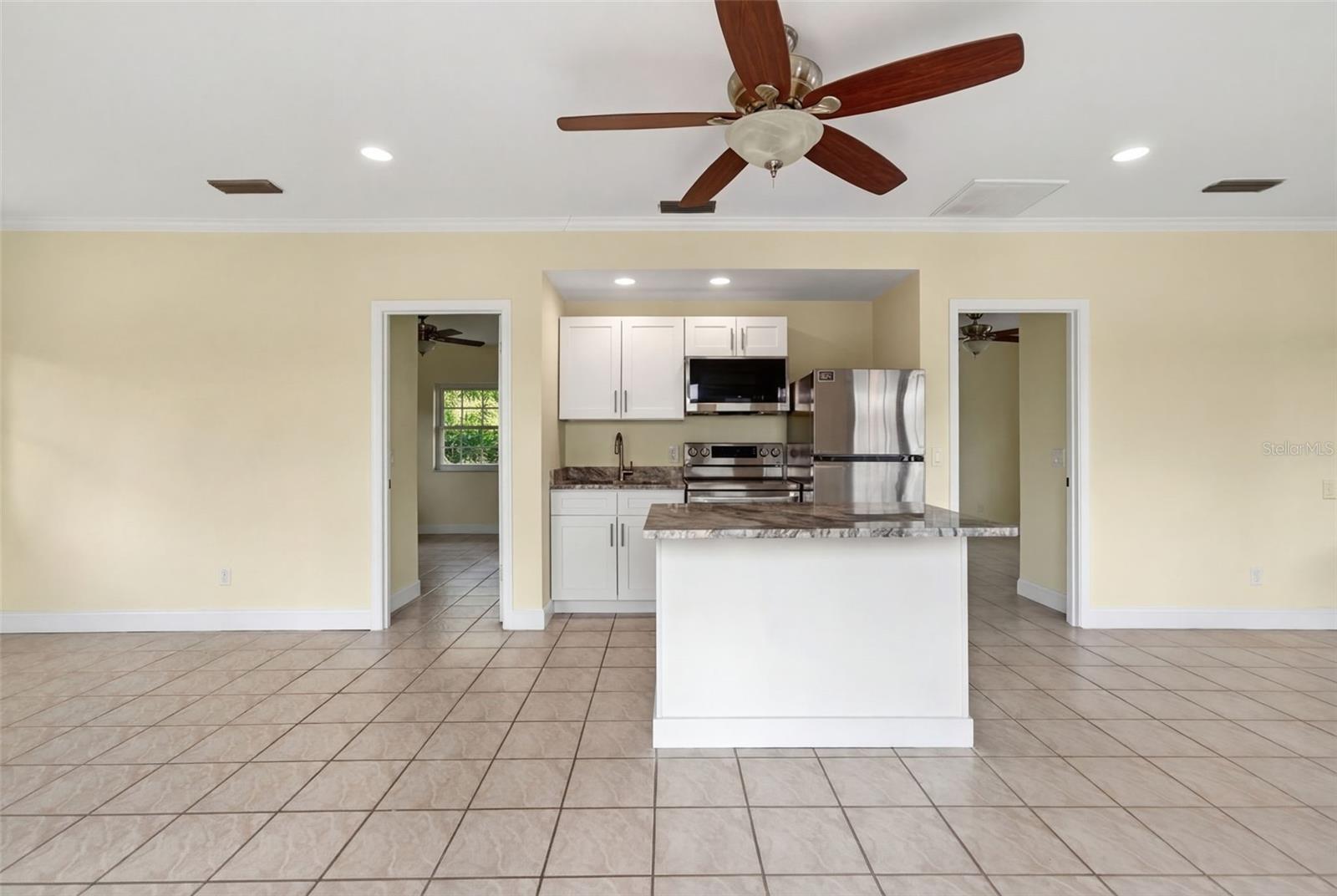 SIESTA PROPERTIES INC - Residential
