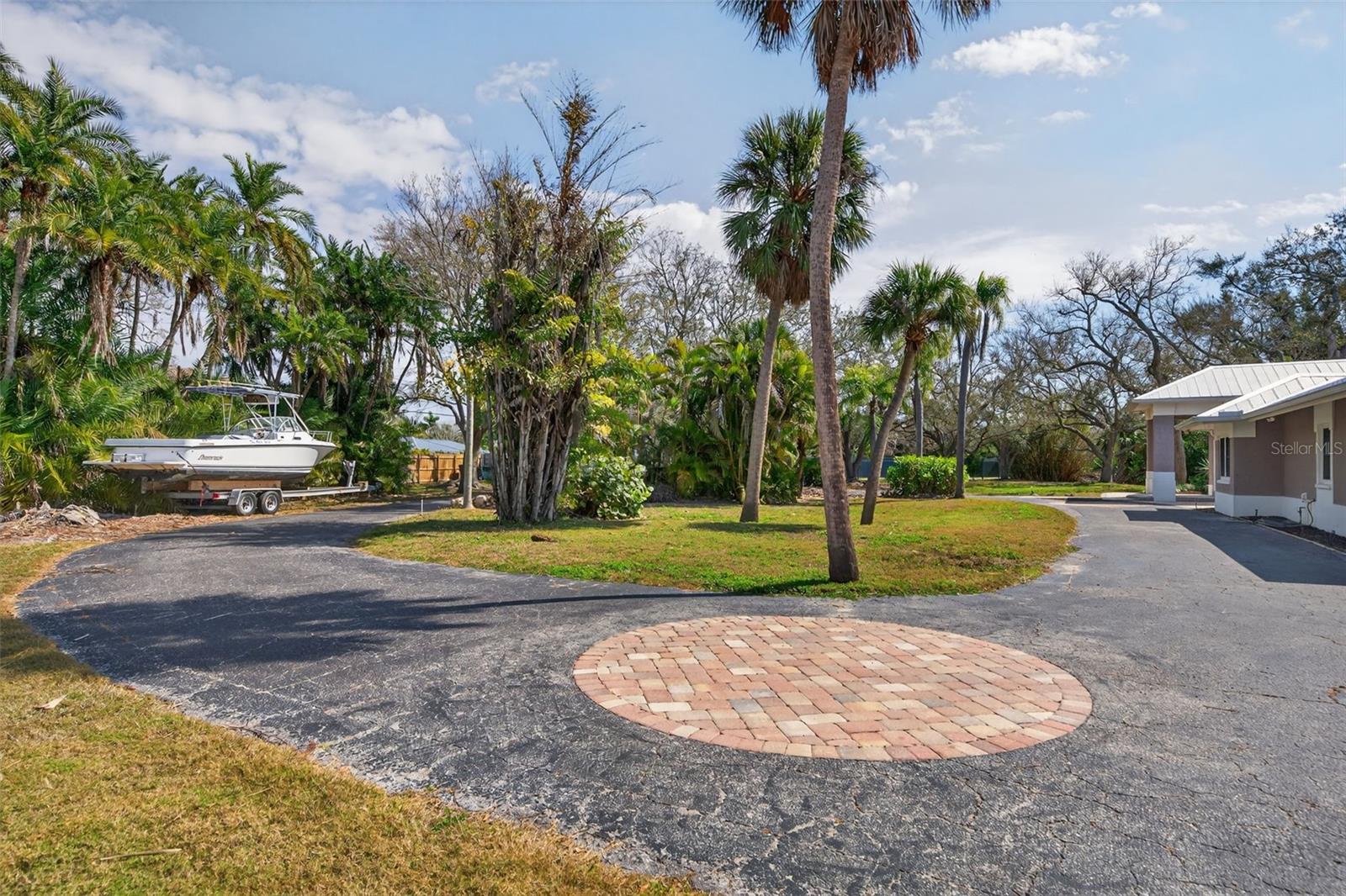 SIESTA PROPERTIES INC - Residential