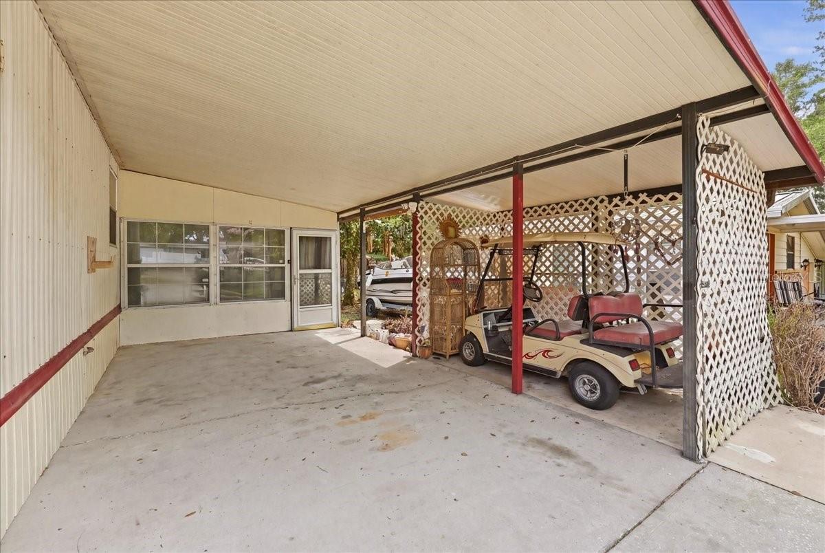 LAKE MARIANA ACRES - Residential