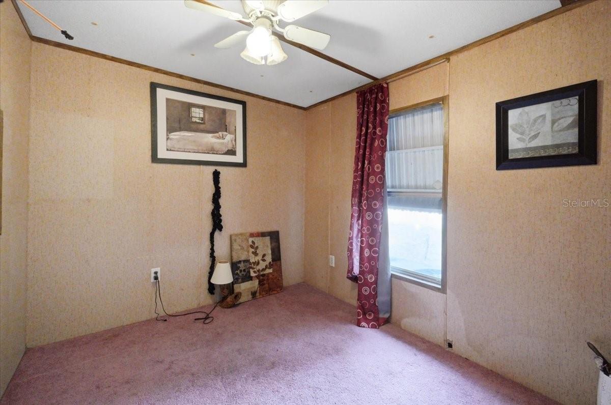 LAKE MARIANA ACRES - Residential