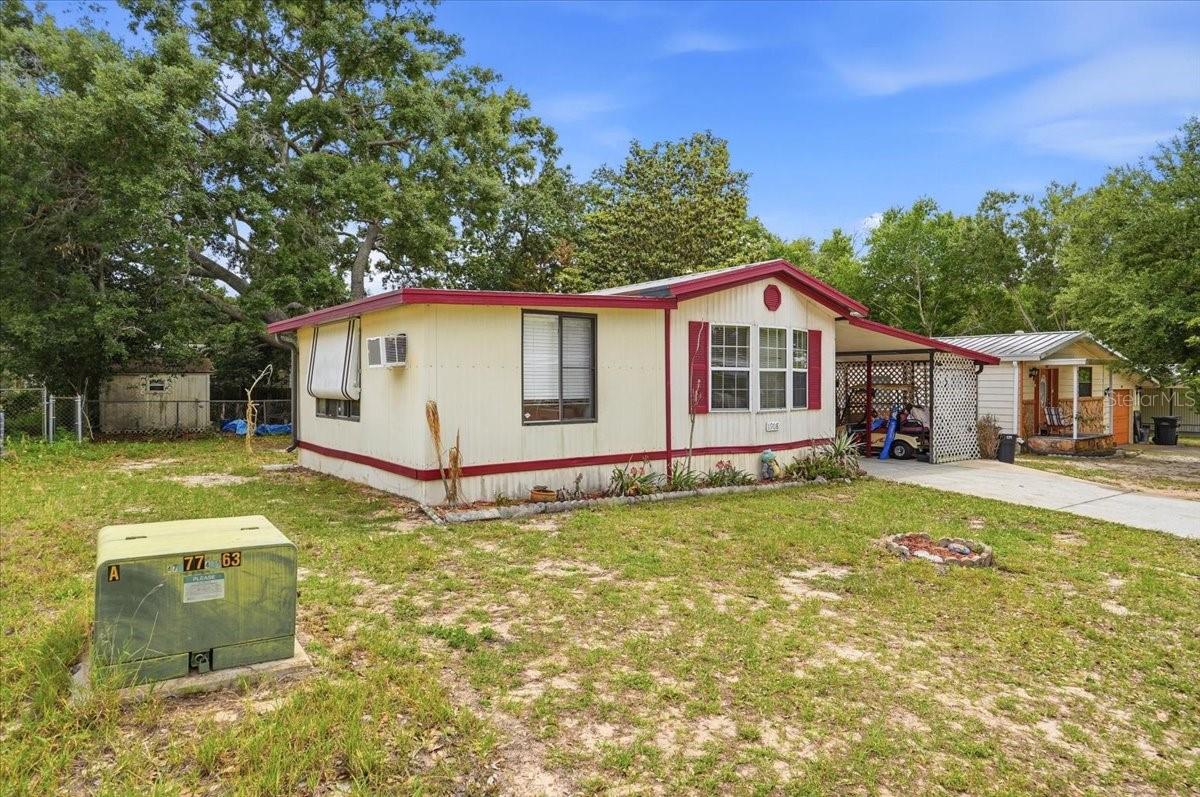 LAKE MARIANA ACRES - Residential