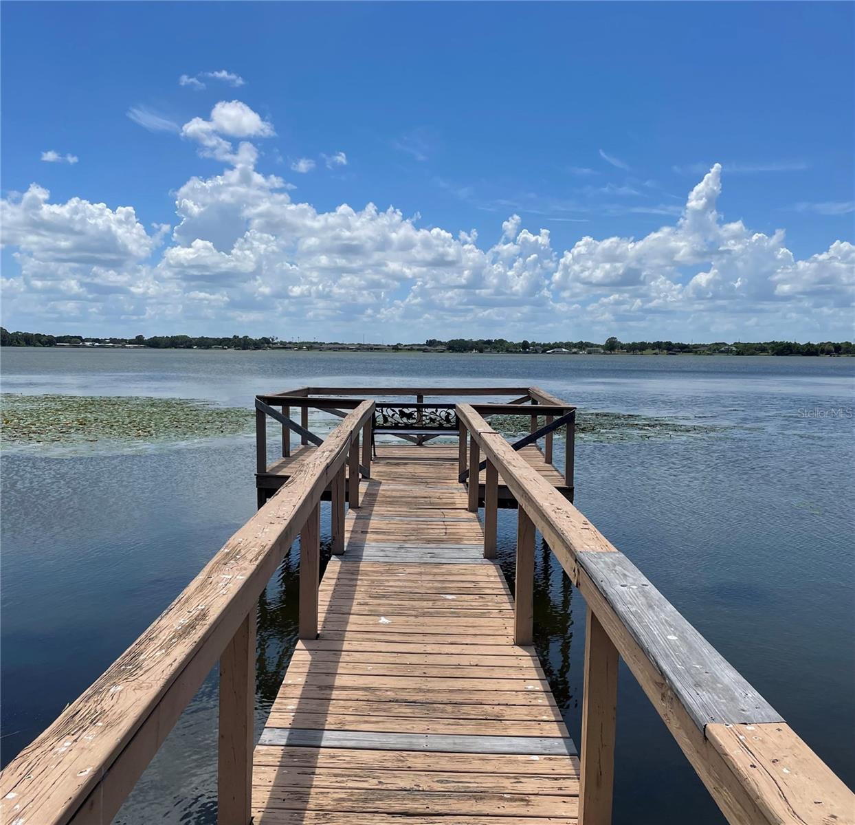 LAKE MARIANA ACRES - Residential