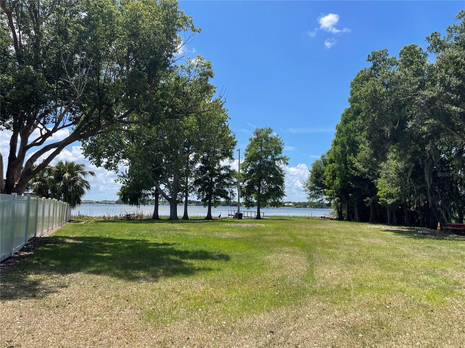LAKE MARIANA ACRES - Residential