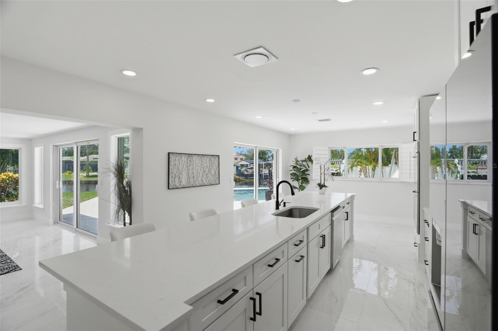 SHORE ACRES VENICE SEC 2ND PT REP BLK 7 - Residential