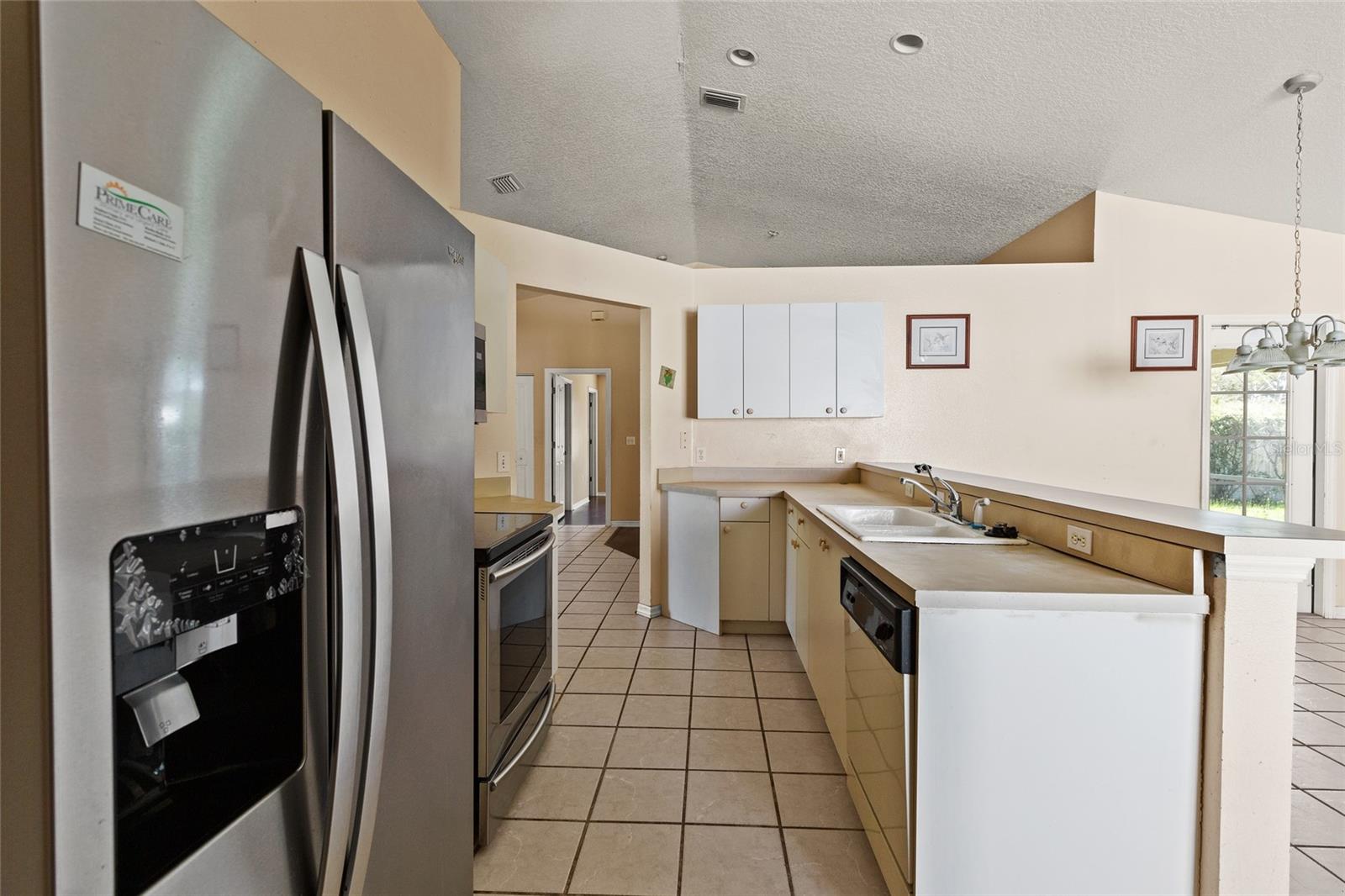 RIVERS EDGE - Residential