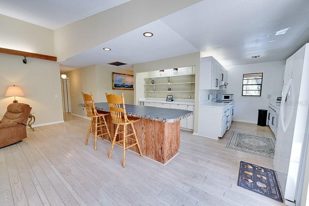 HOMOSASSA RETREATS UN 1 - Residential
