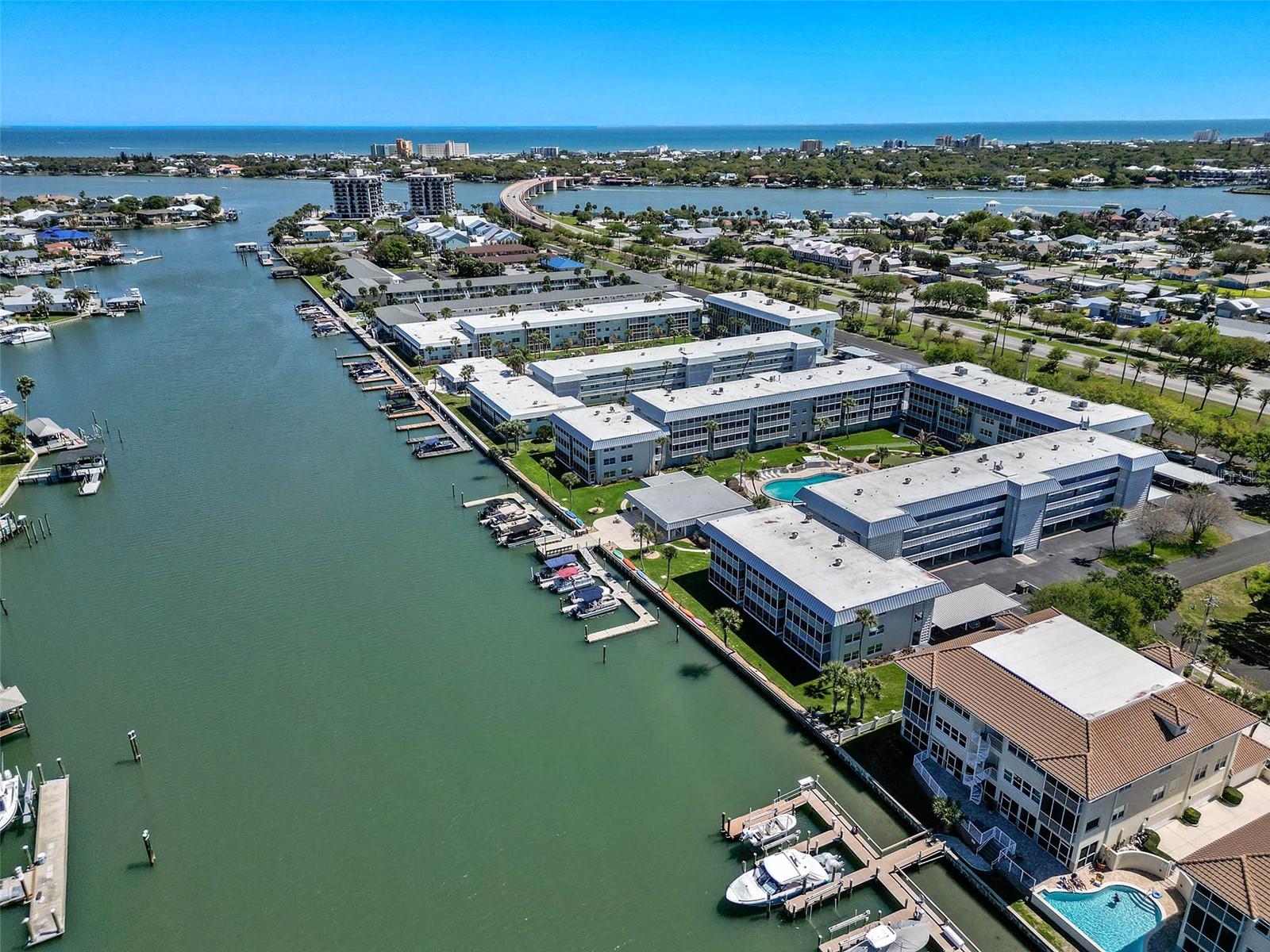 WATERWAY WEST CONDO - Residential