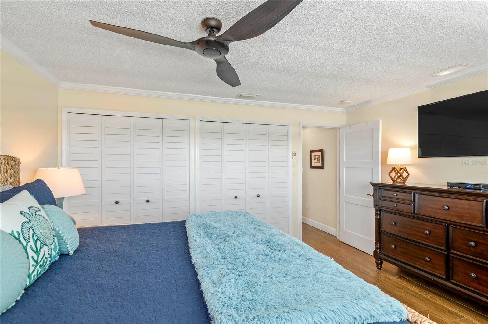 WATERWAY WEST CONDO - Residential