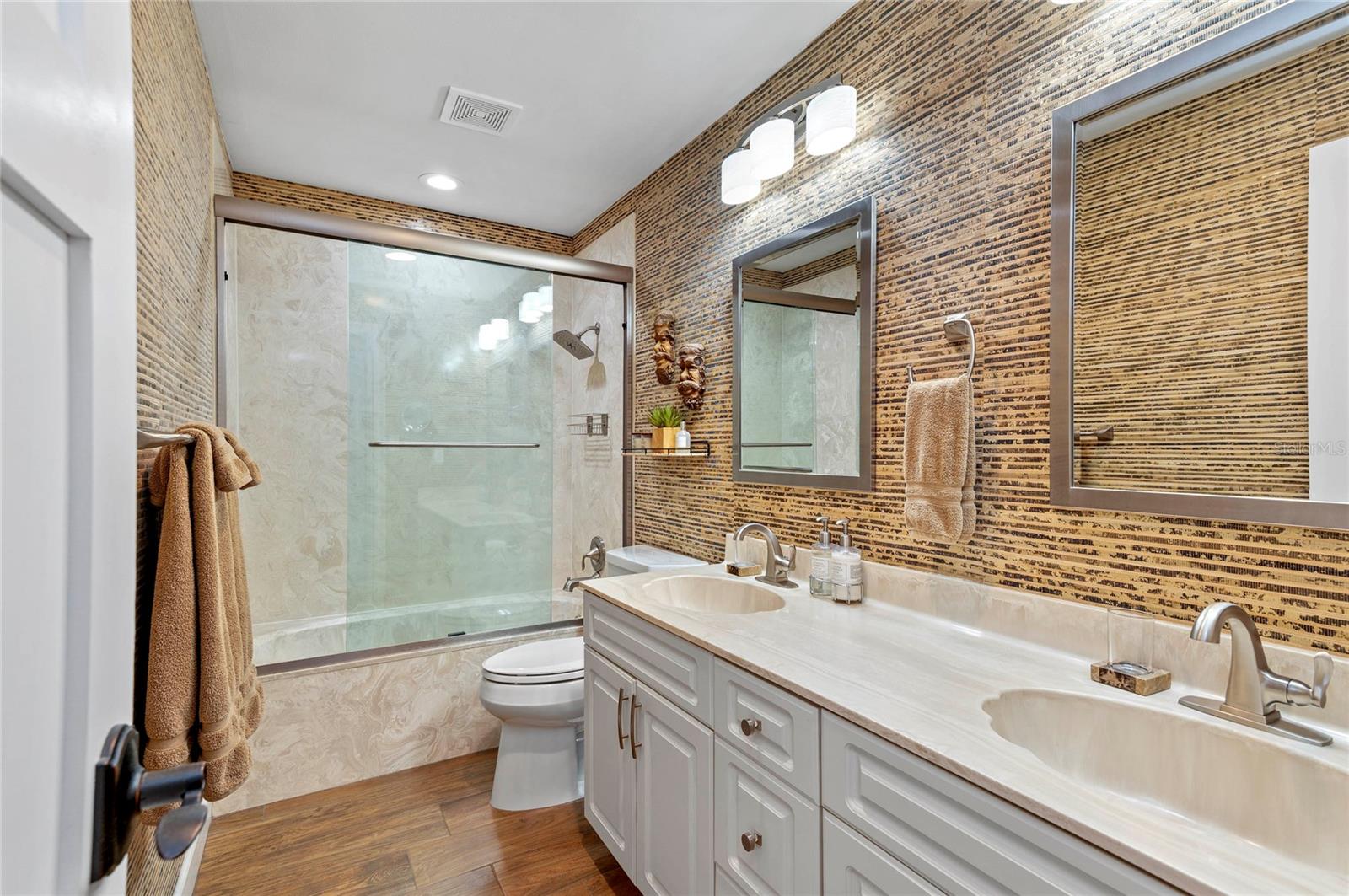 WATERWAY WEST CONDO - Residential
