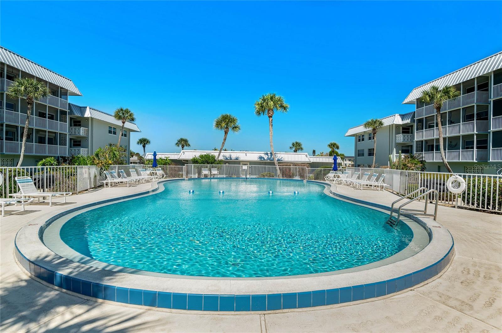 WATERWAY WEST CONDO - Residential