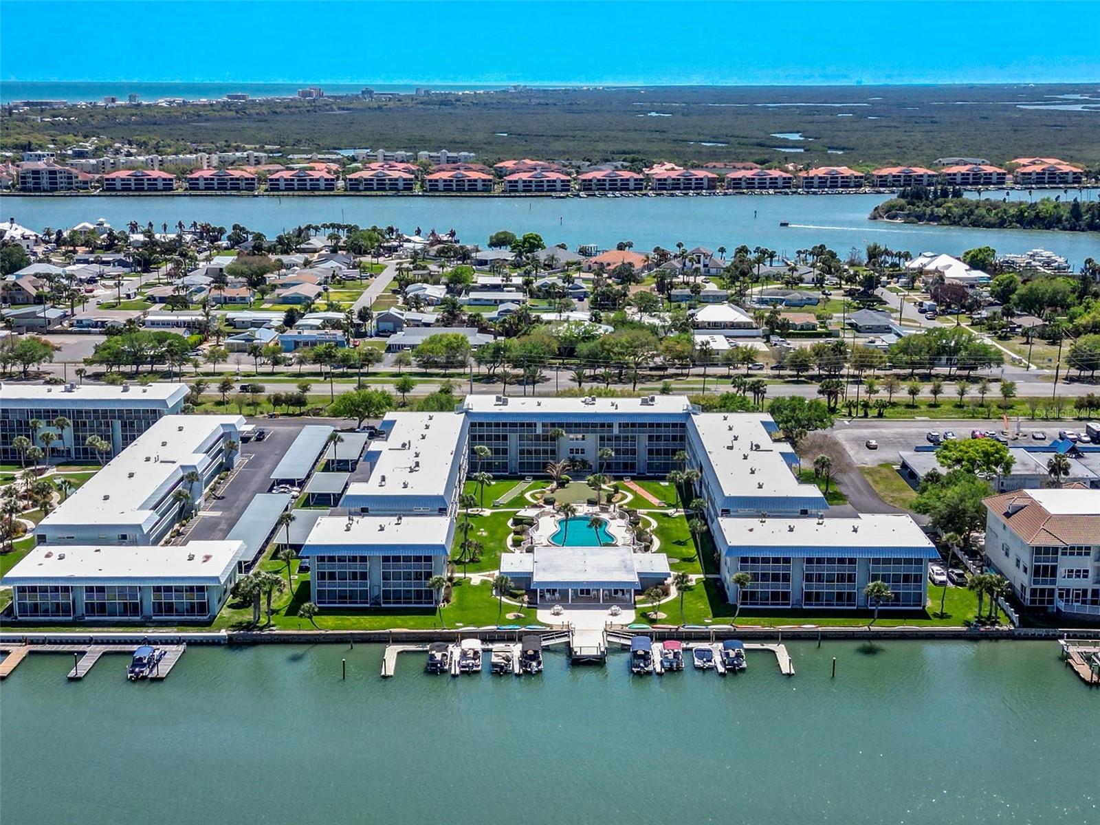 WATERWAY WEST CONDO - Residential