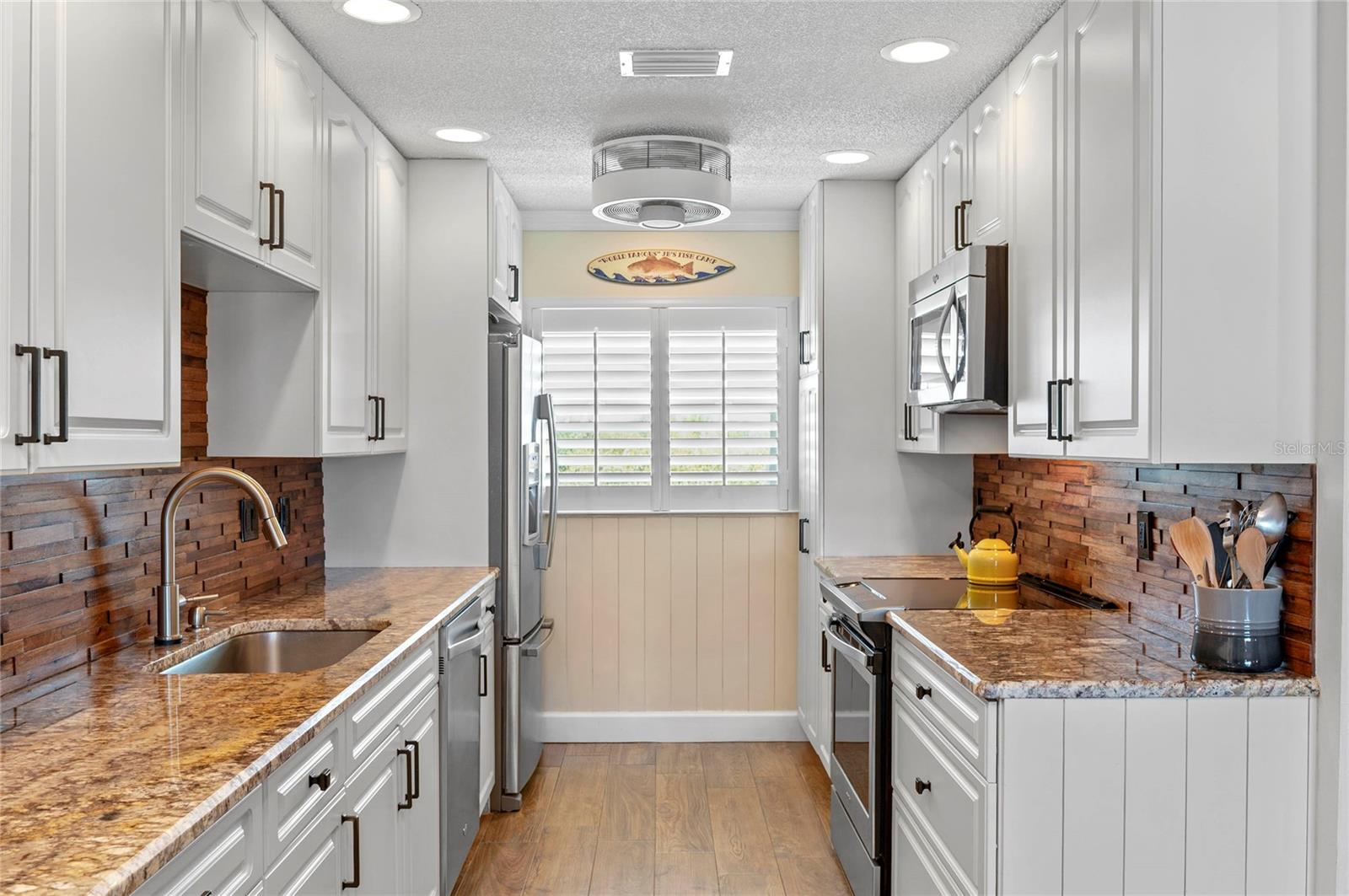 WATERWAY WEST CONDO - Residential