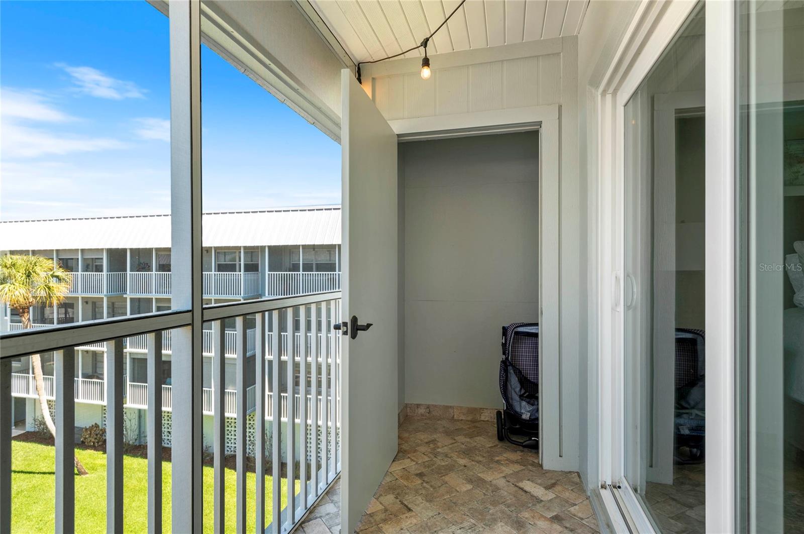 WATERWAY WEST CONDO - Residential