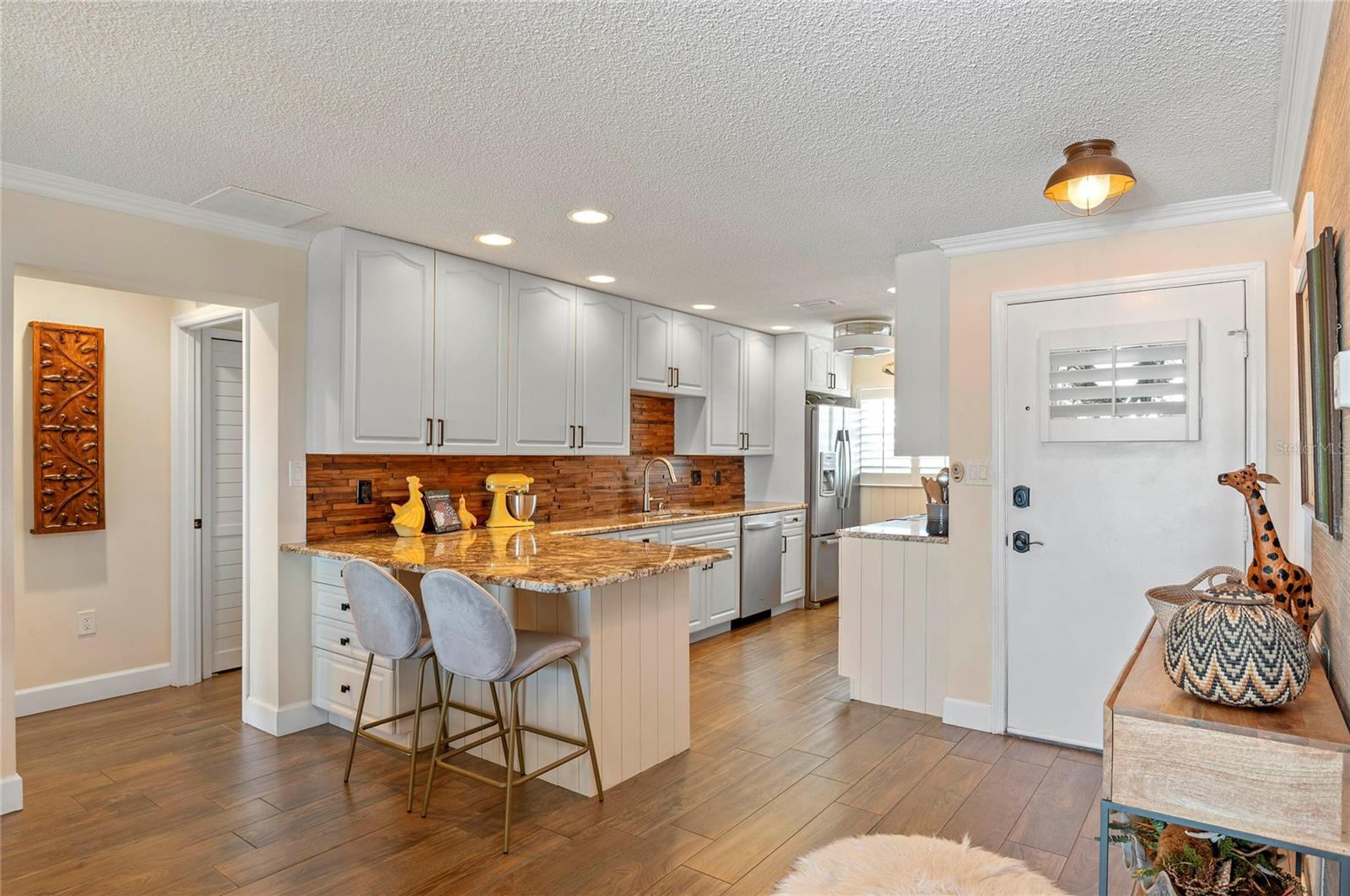 WATERWAY WEST CONDO - Residential