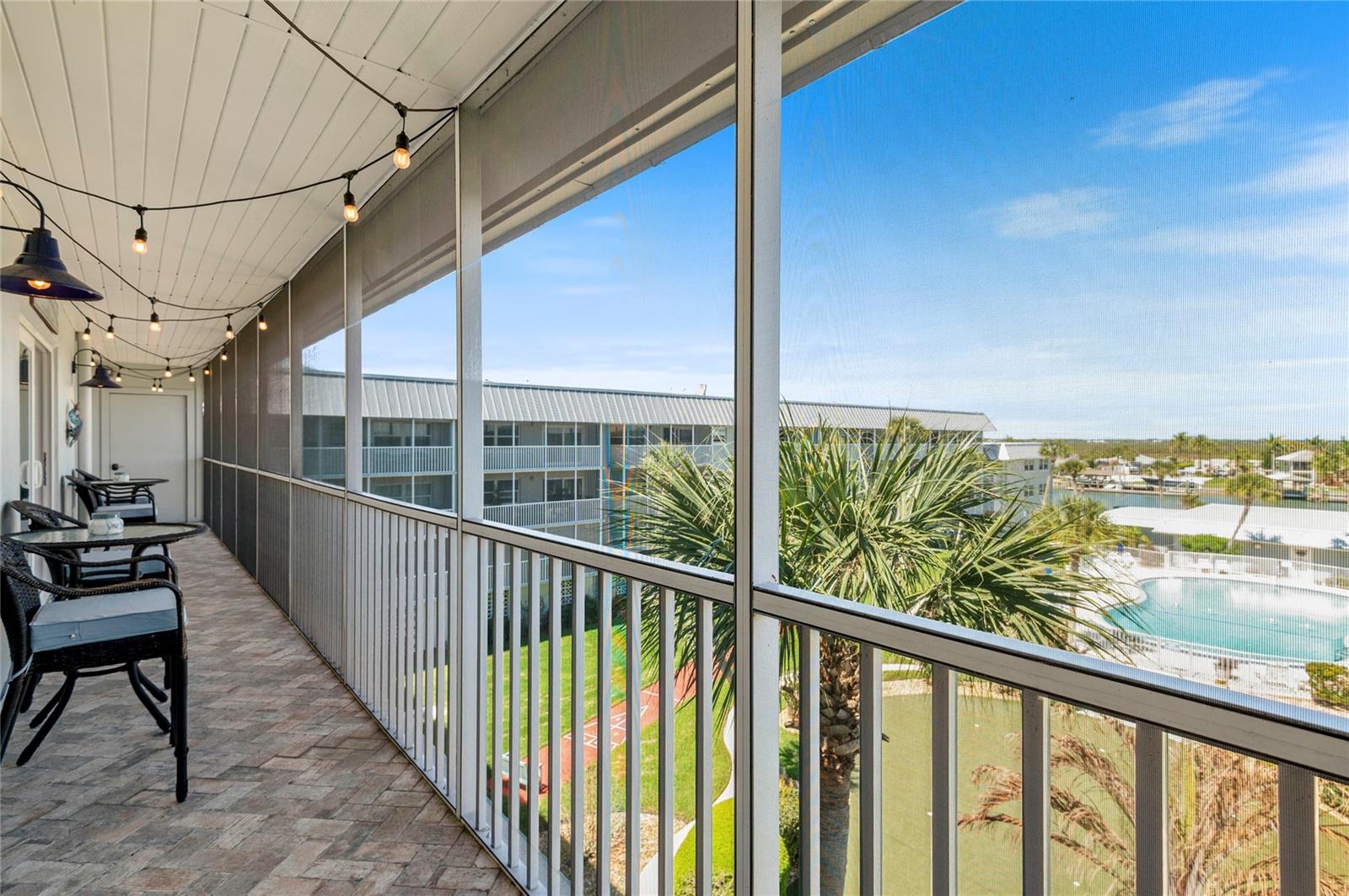 WATERWAY WEST CONDO - Residential
