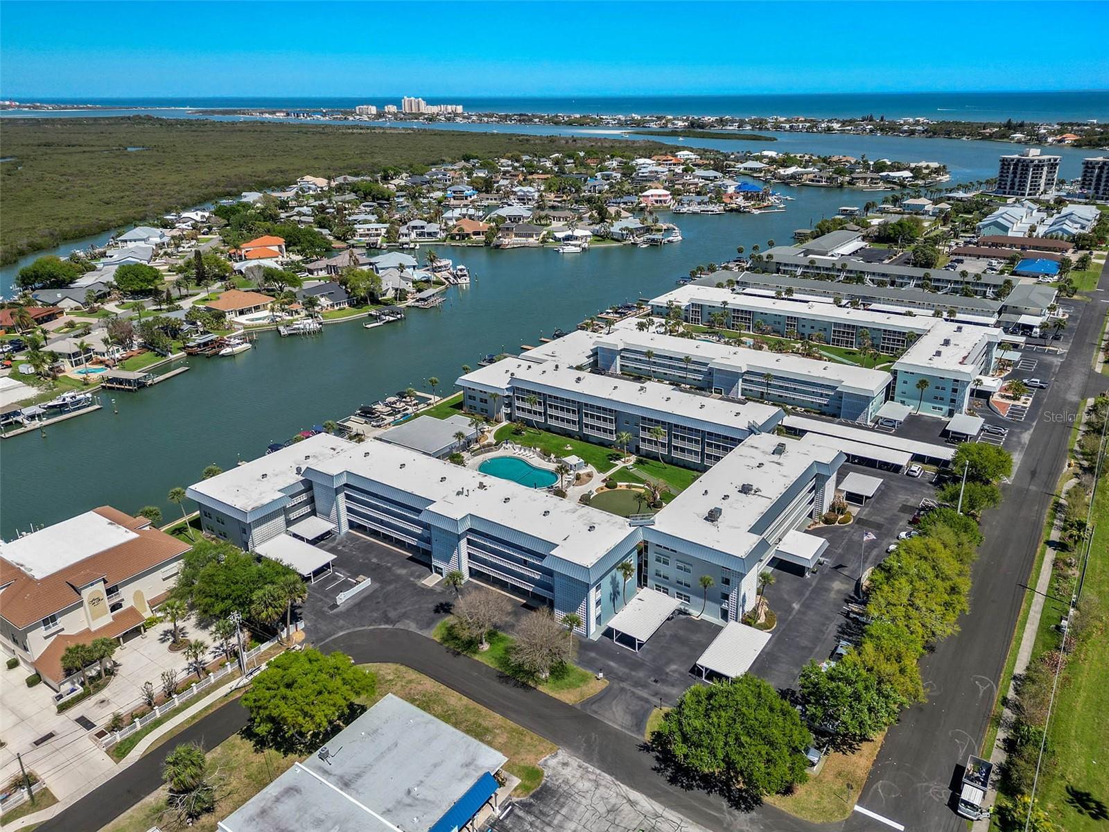 WATERWAY WEST CONDO - Residential
