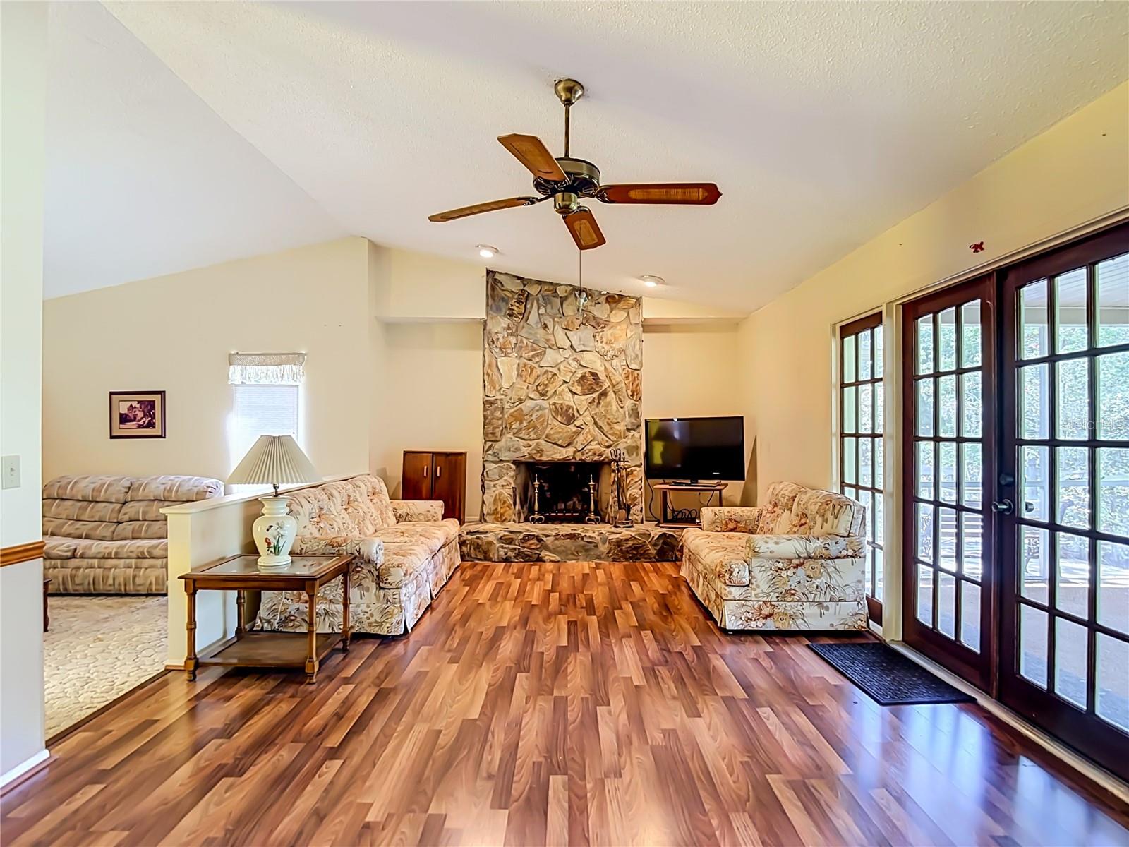 FOREST ACRES - Residential