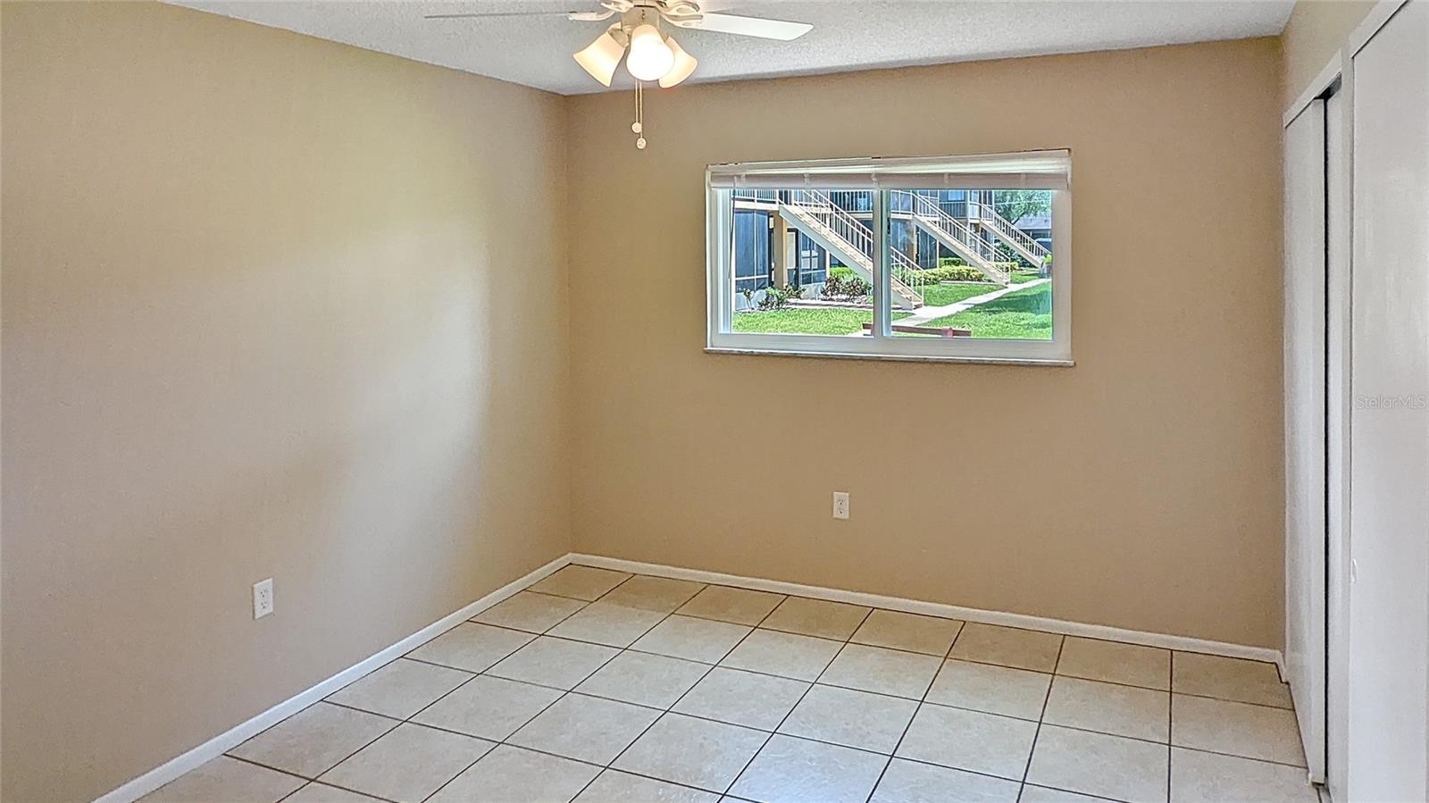 ASHWOOD CONDO - Residential Lease
