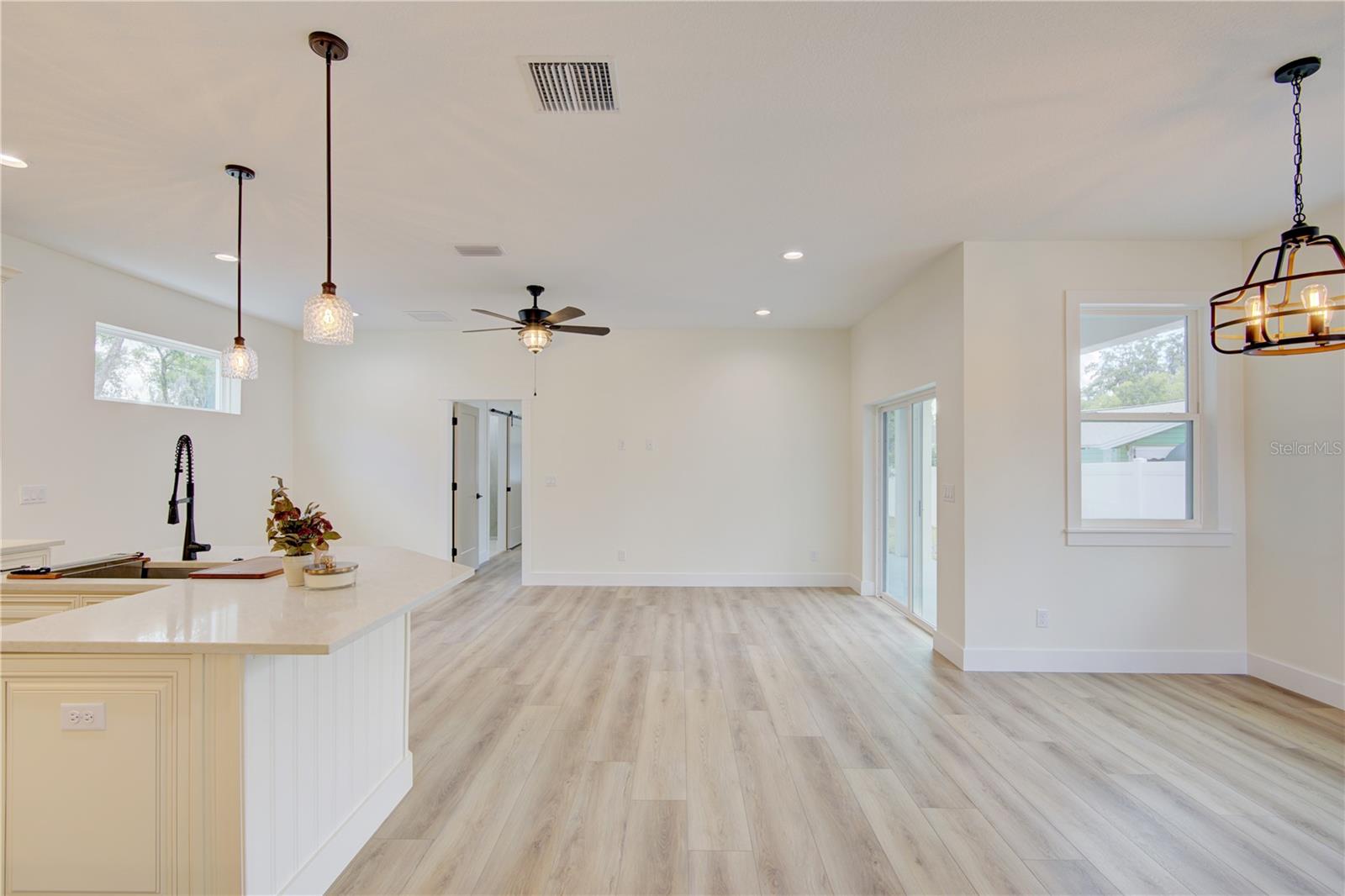 MOUNT DORA UNSER SUB - Residential