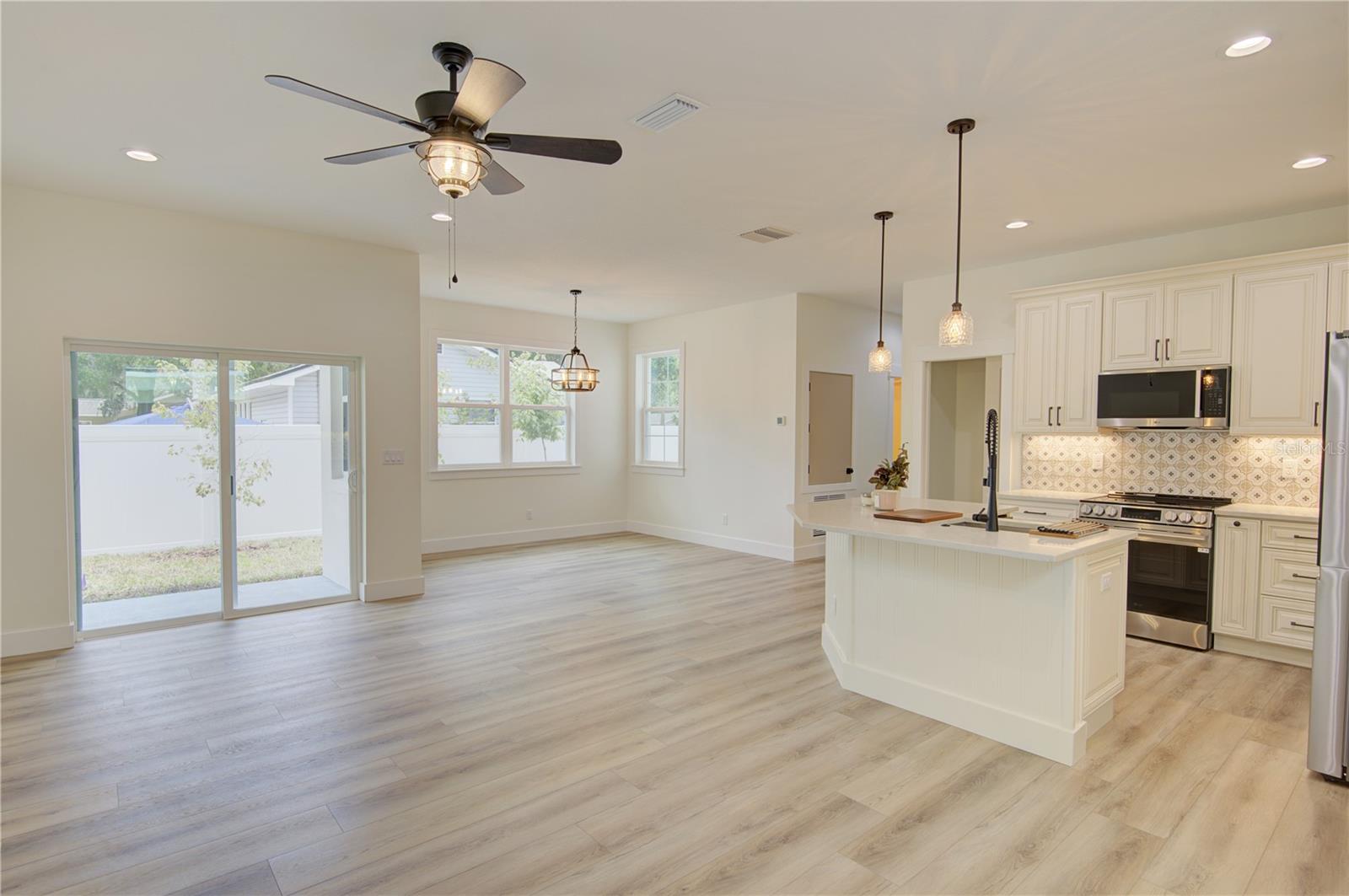 MOUNT DORA UNSER SUB - Residential