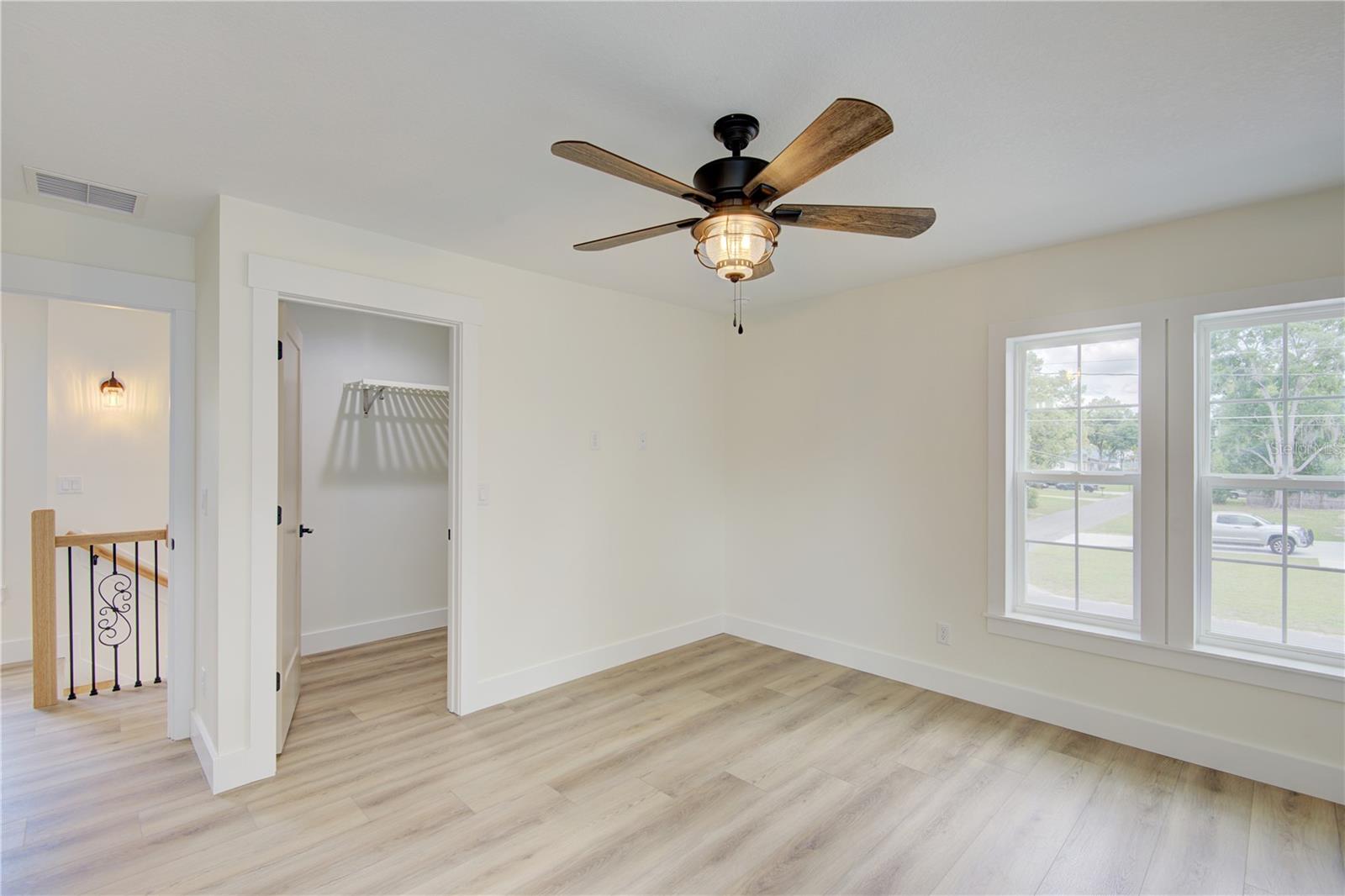 MOUNT DORA UNSER SUB - Residential