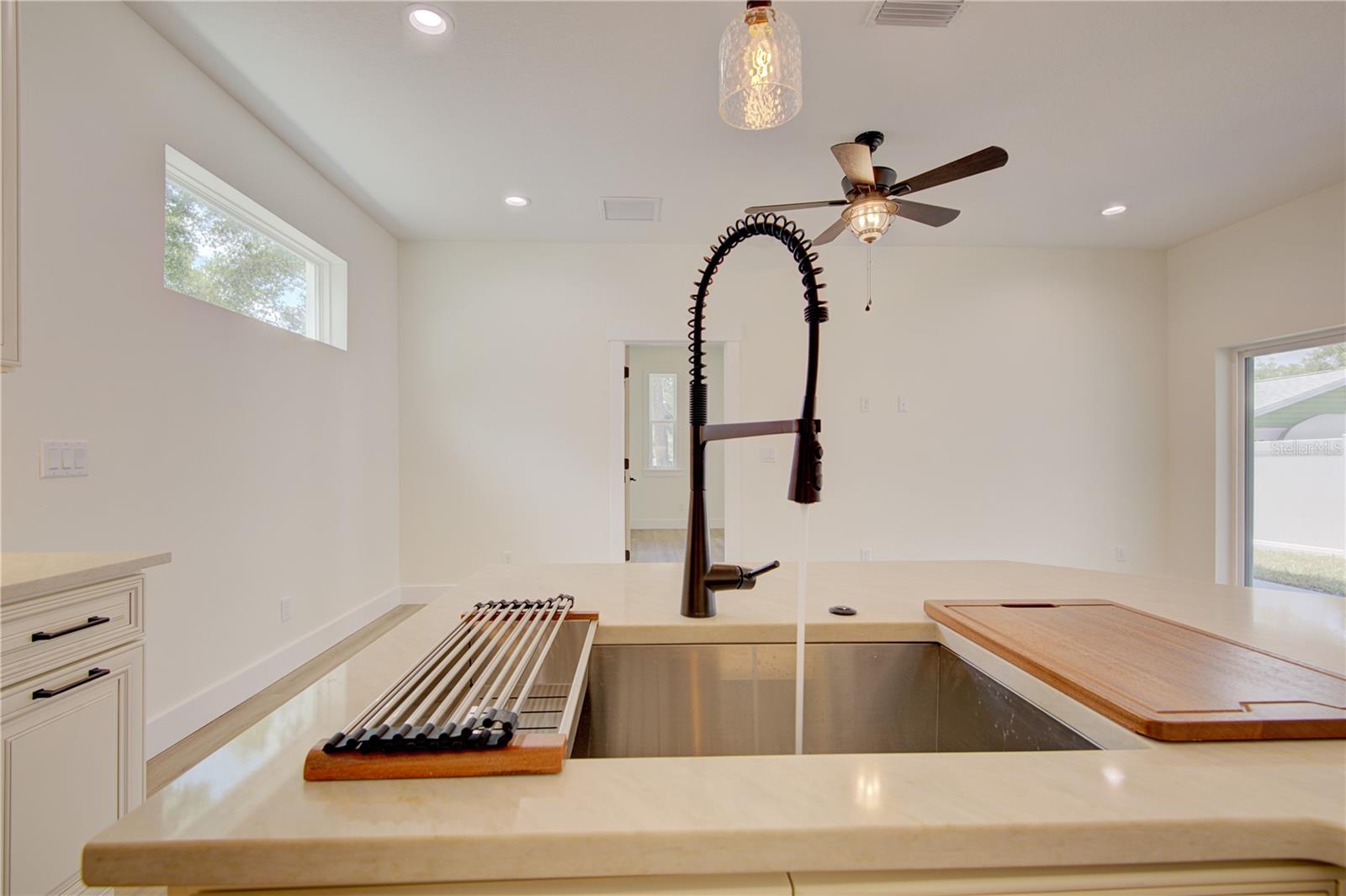 MOUNT DORA UNSER SUB - Residential