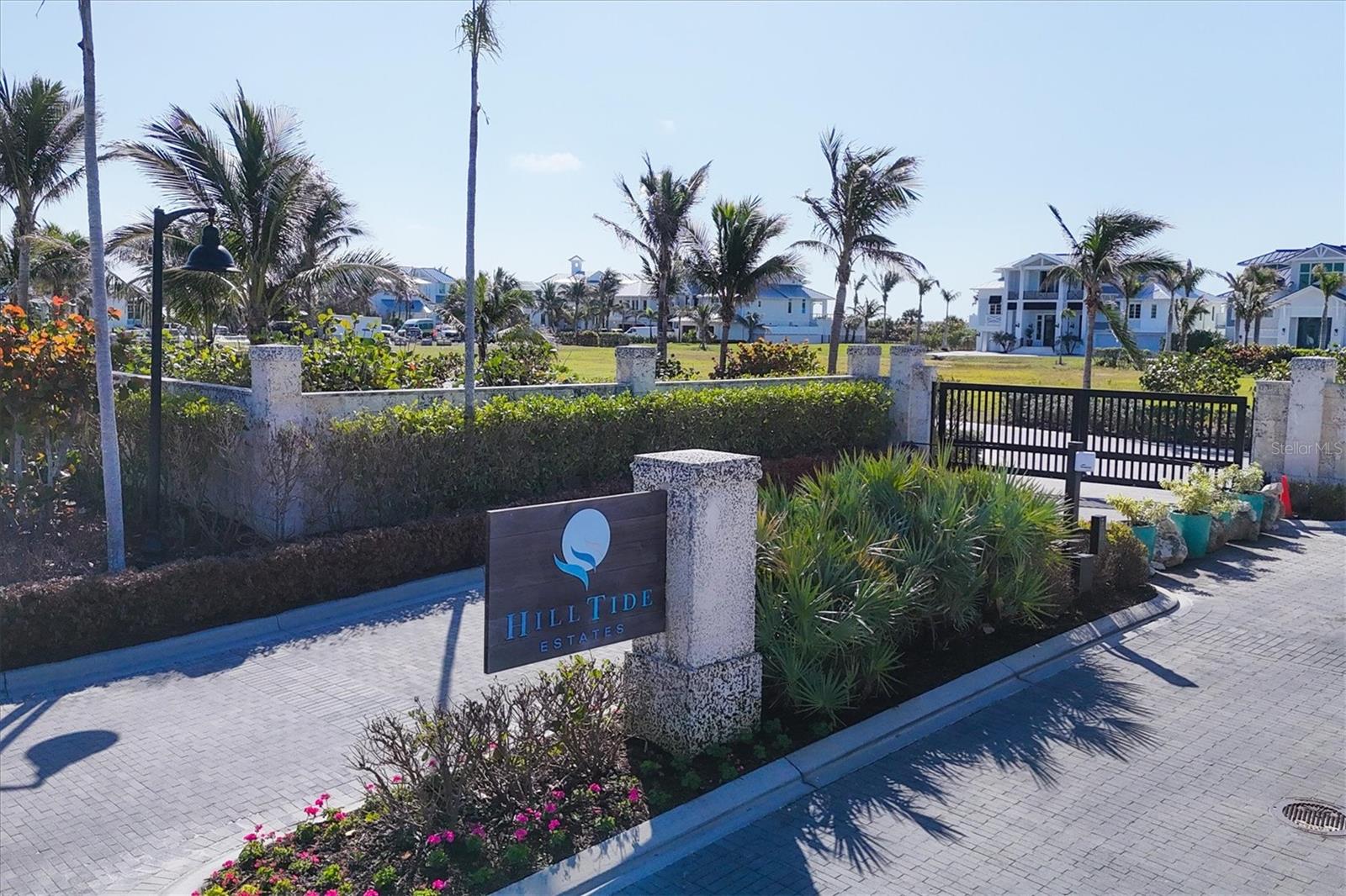 HILL TIDE ESTATES - Land