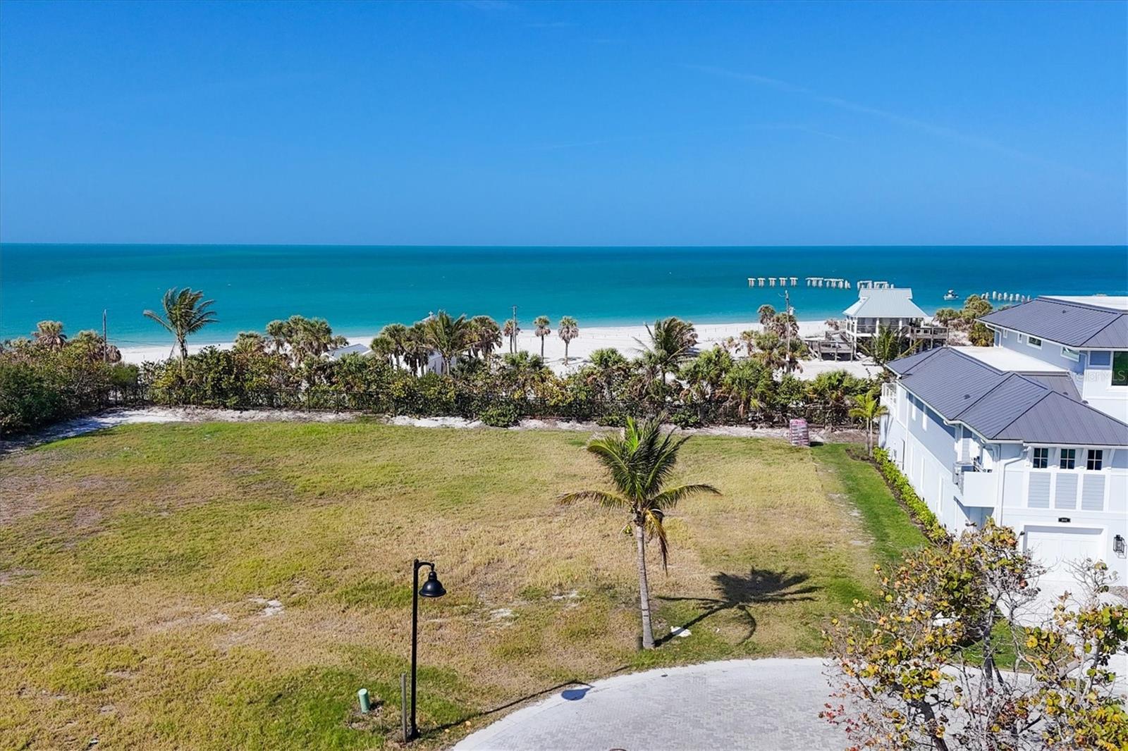 HILL TIDE ESTATES - Land