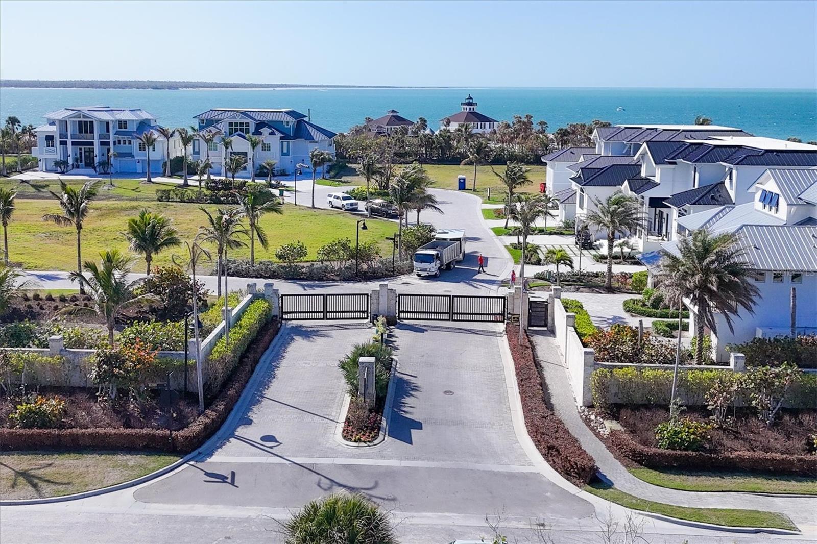 HILL TIDE ESTATES - Land