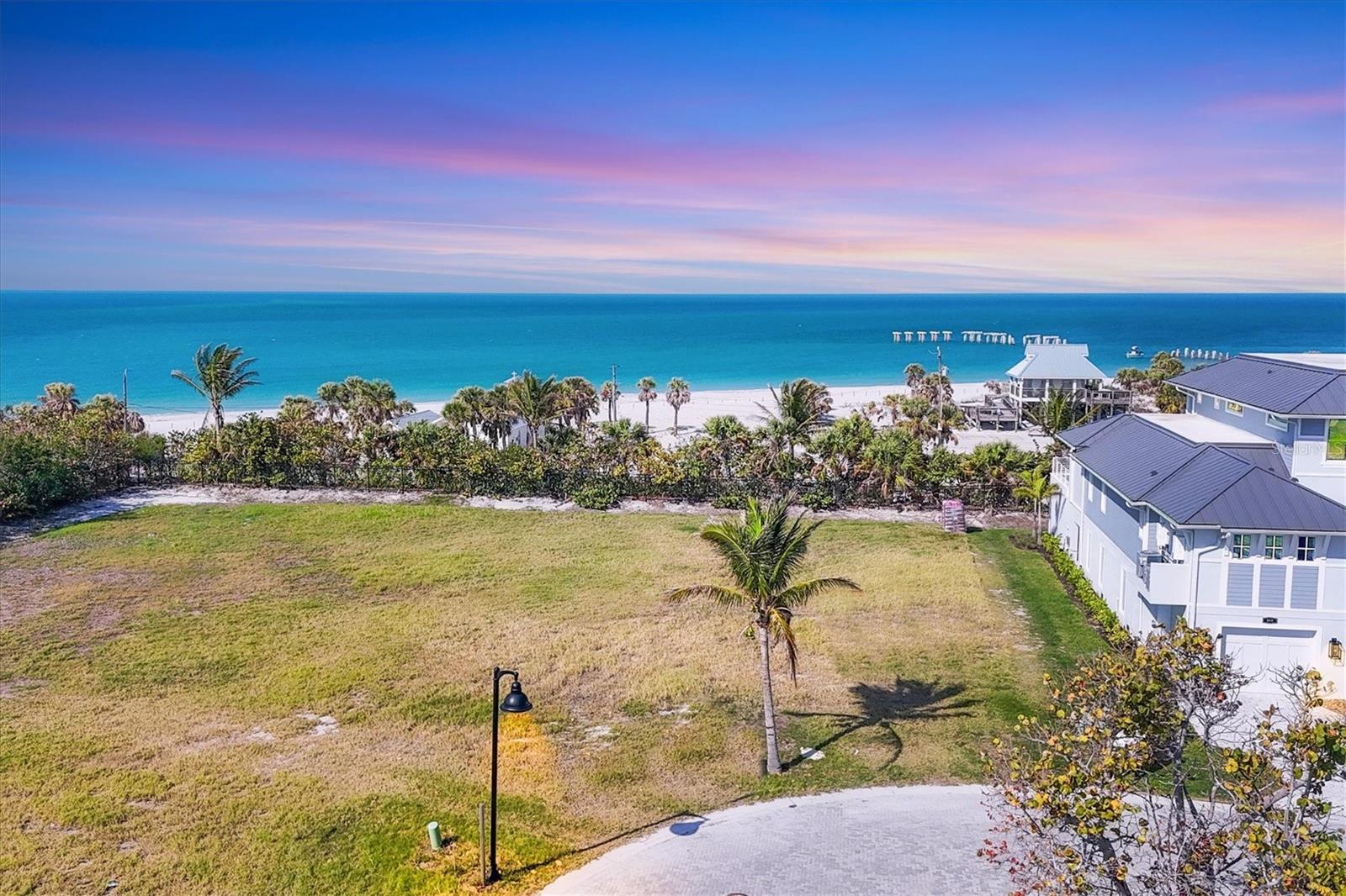 HILL TIDE ESTATES - Land