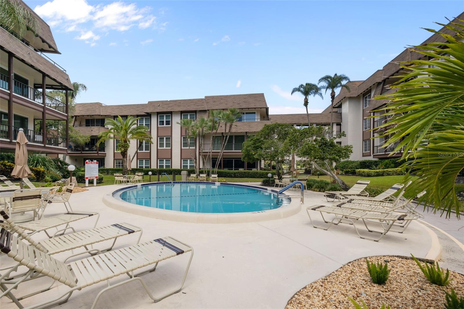 BRYNNWOOD CONDO 1 - Residential