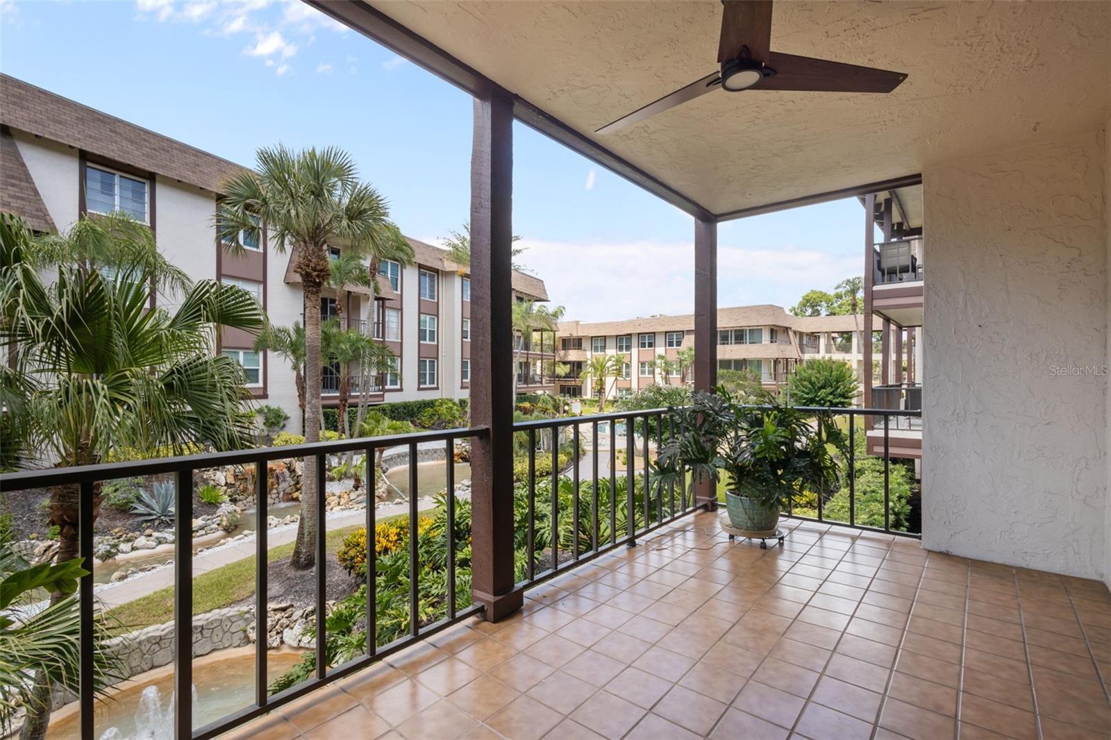 BRYNNWOOD CONDO 1 - Residential